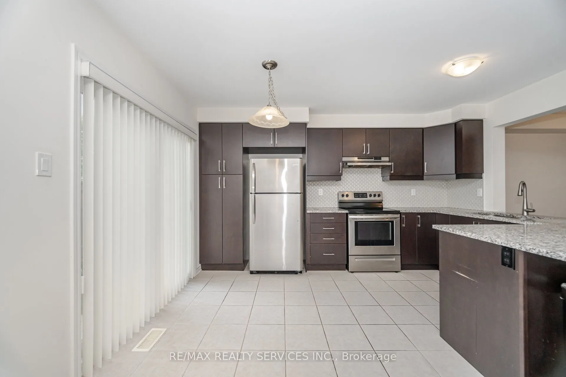 455 Guelph Avenue, #18