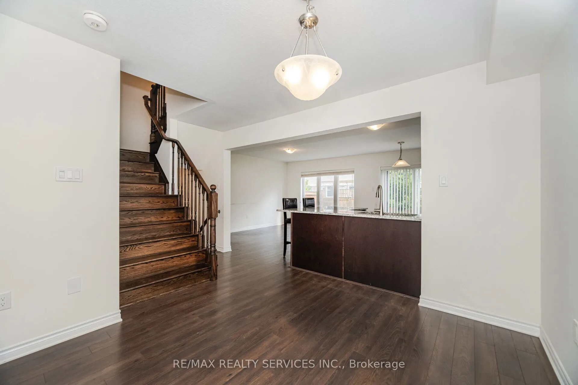 455 Guelph Avenue, #18