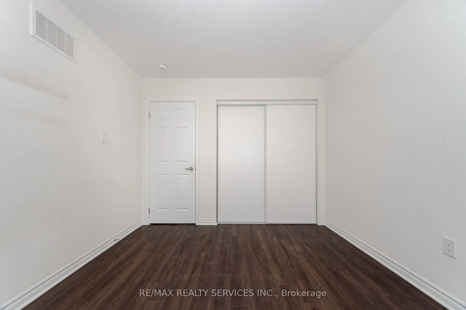 455 Guelph Avenue, #18