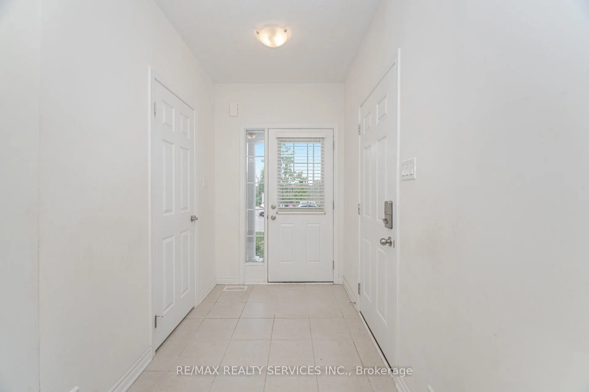 455 Guelph Avenue, #18