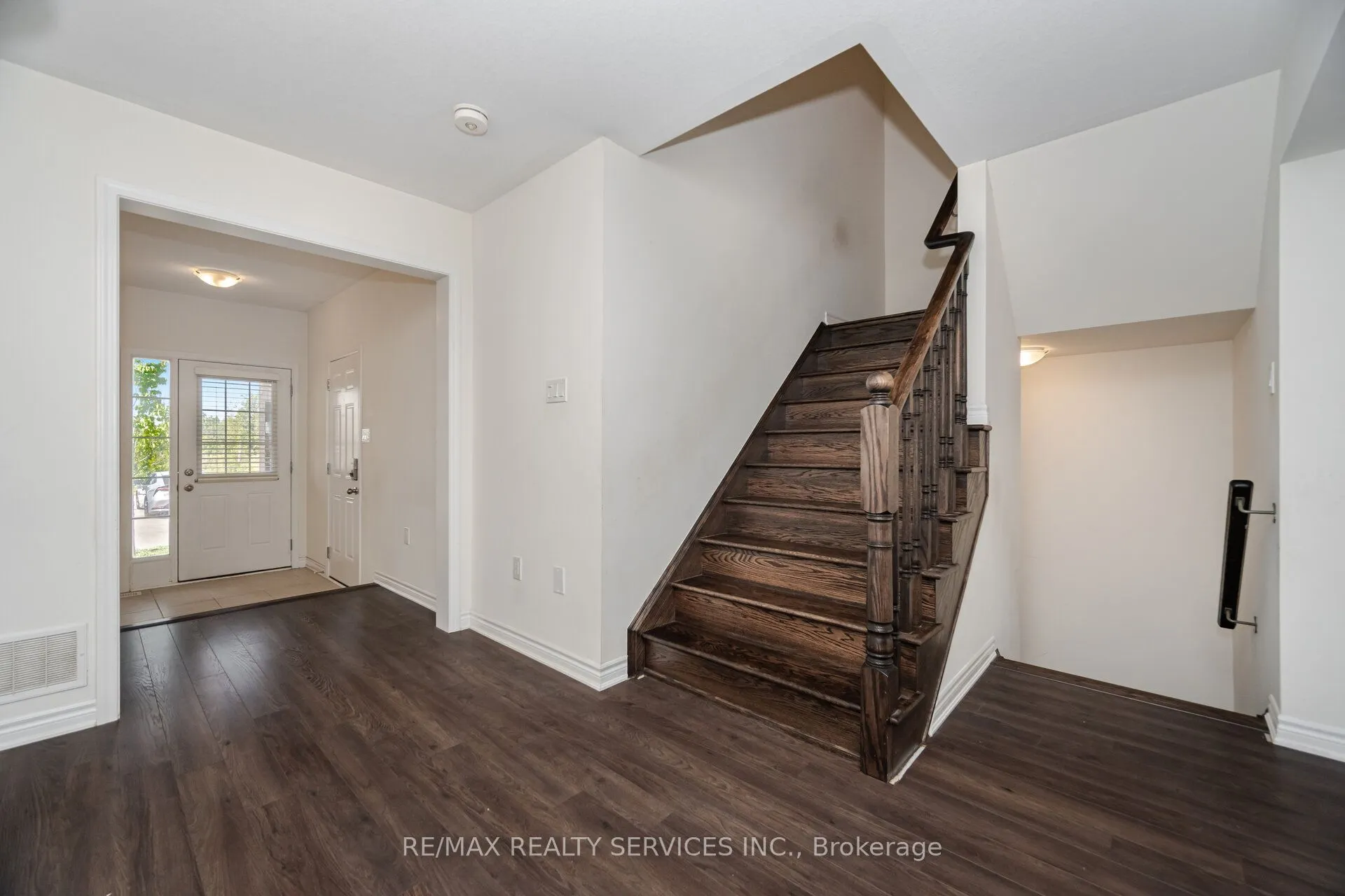 455 Guelph Avenue, #18