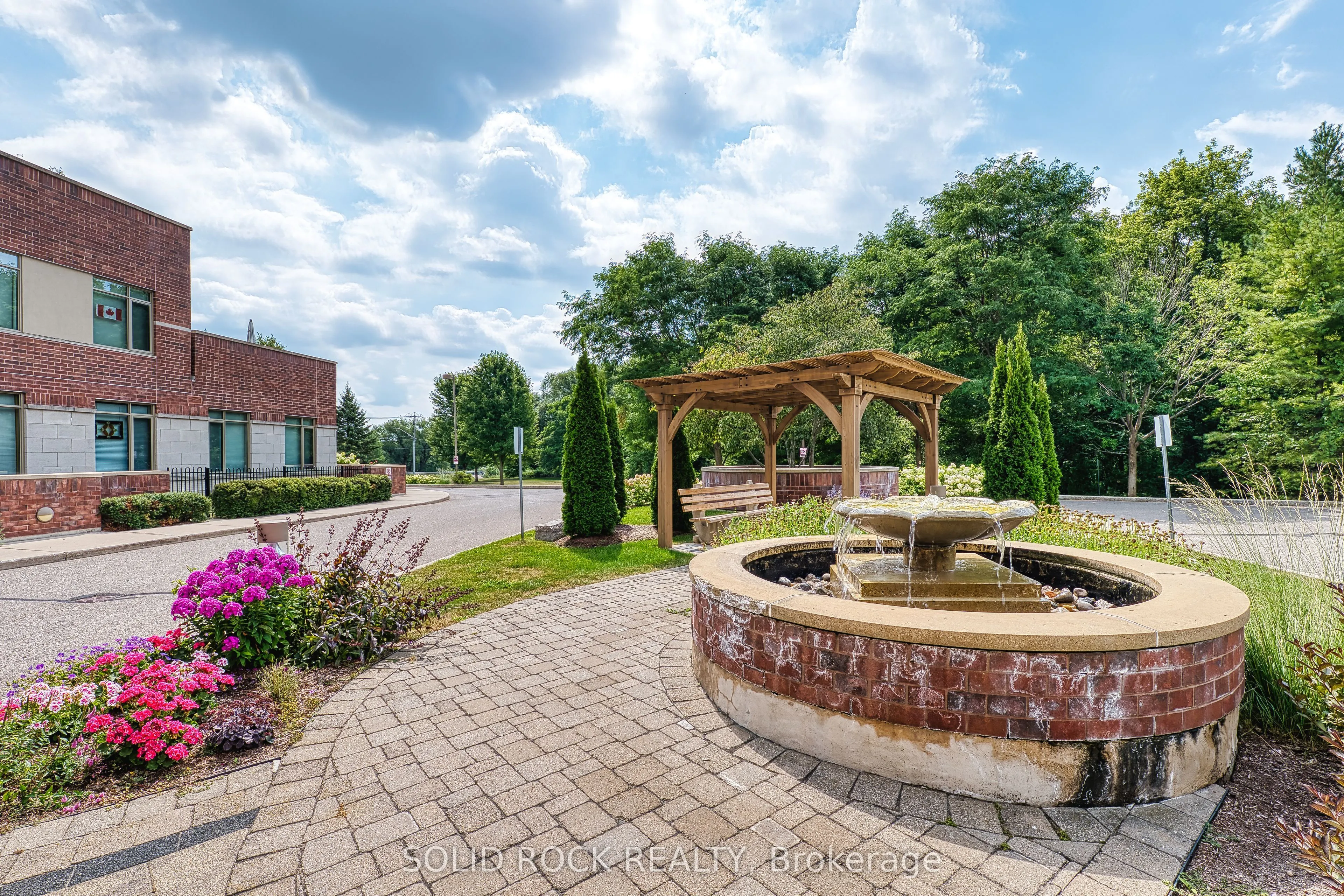 400 Romeo Street N, #103