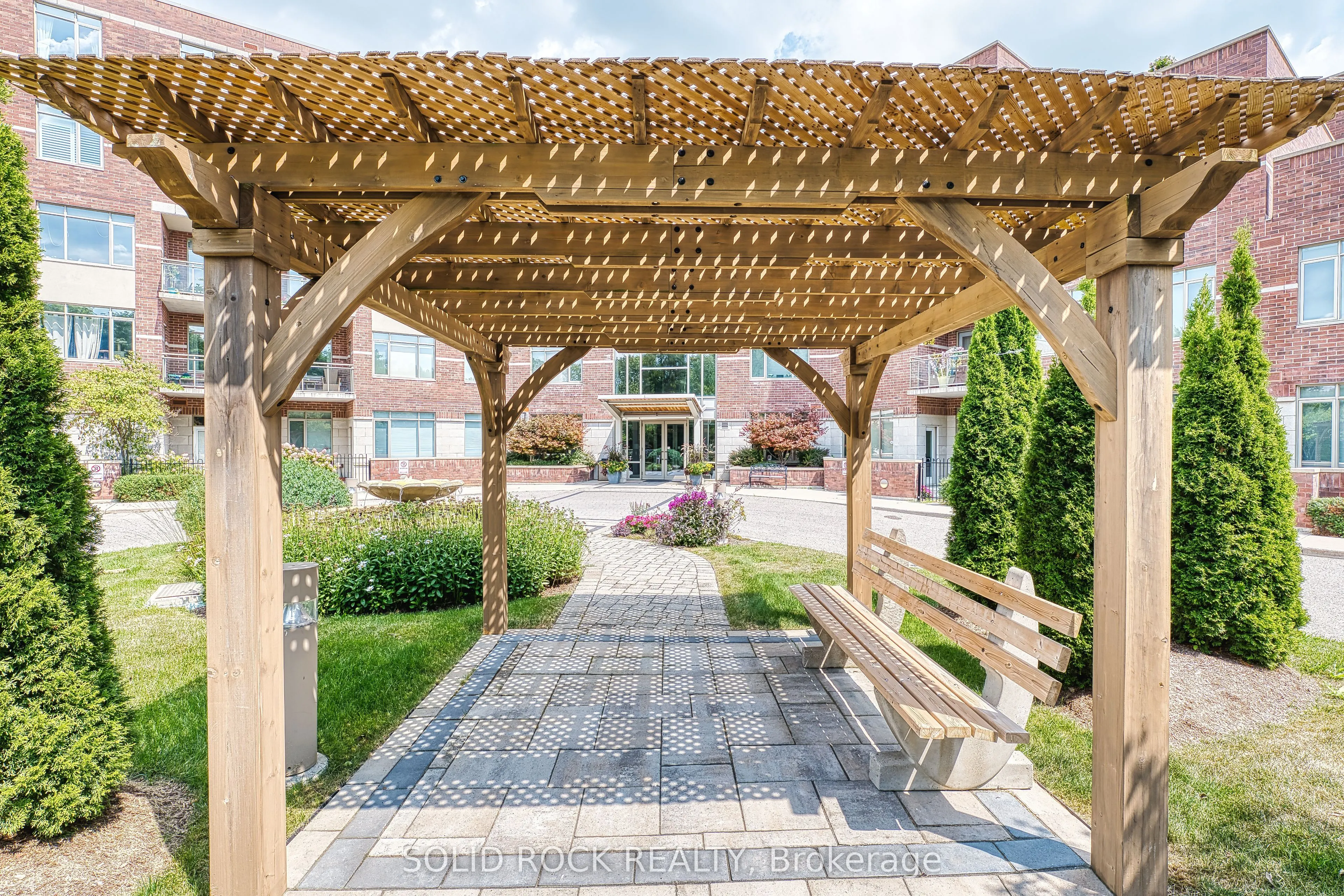 400 Romeo Street N, #103