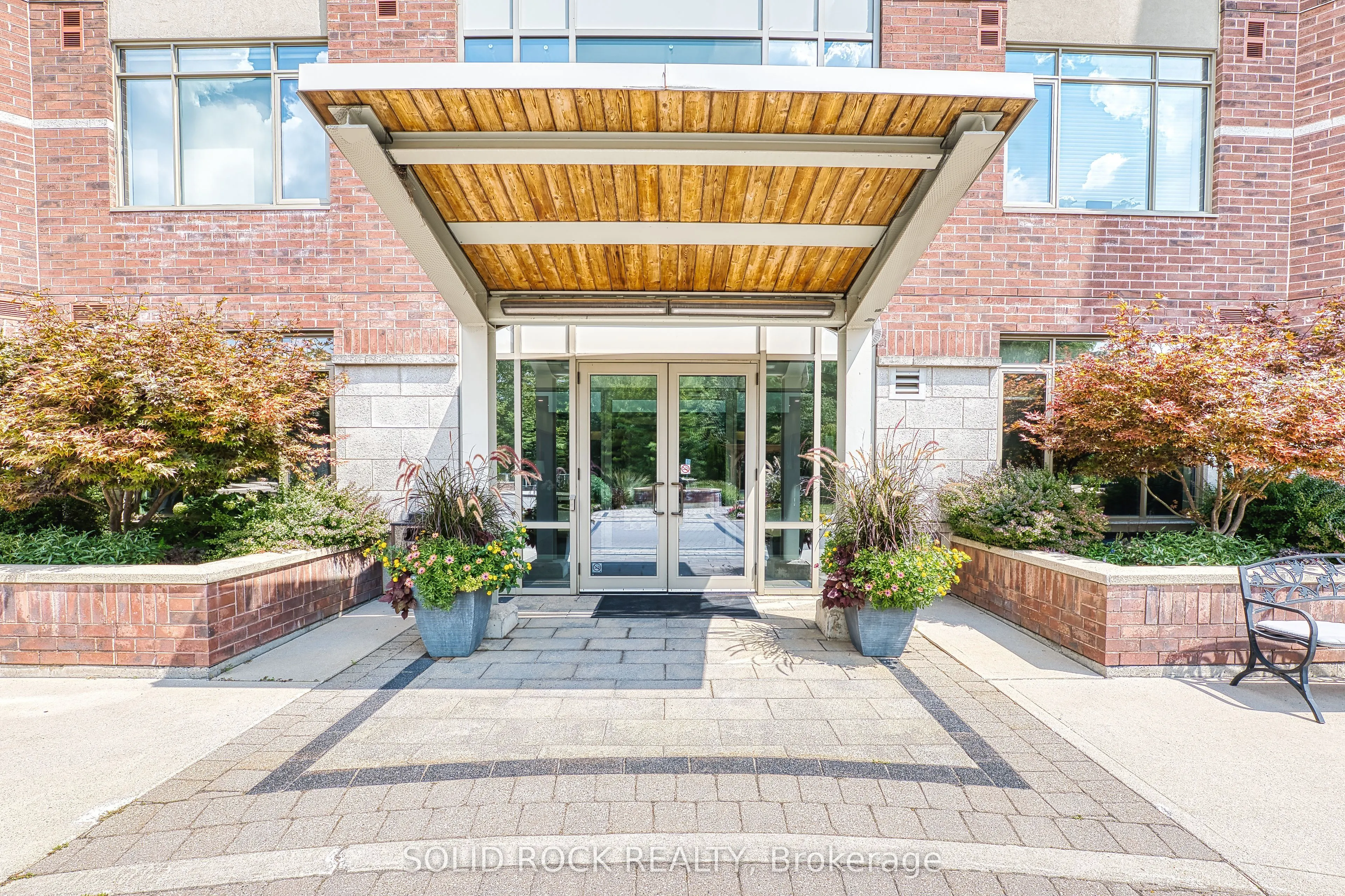 400 Romeo Street N, #103