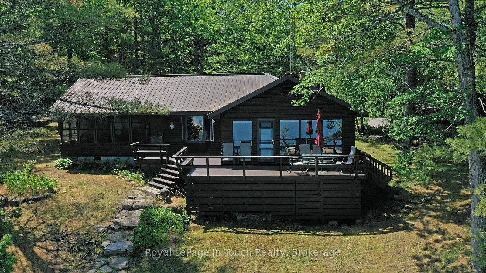 211 Pickerel Point Road