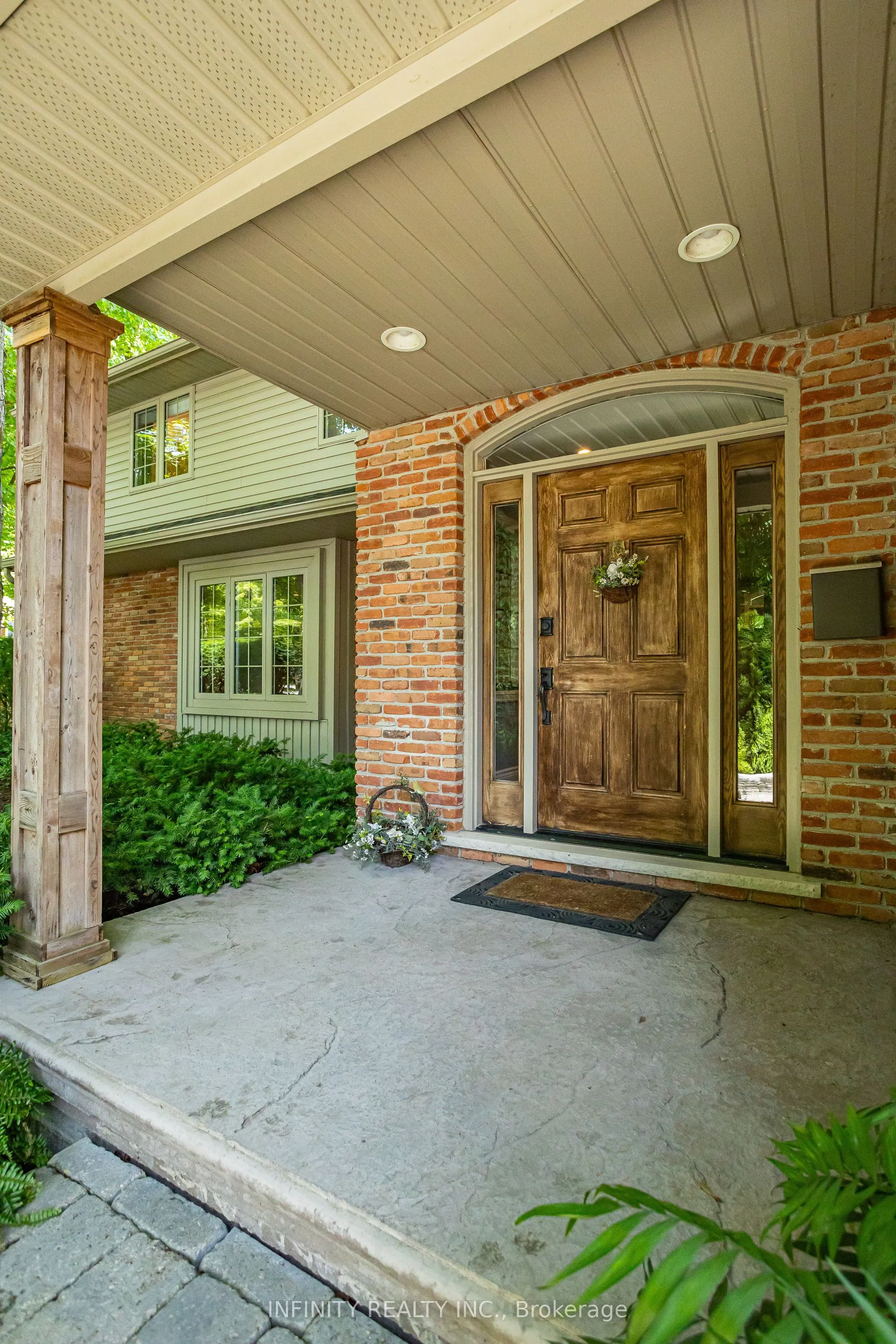 251 Hunt Club Drive