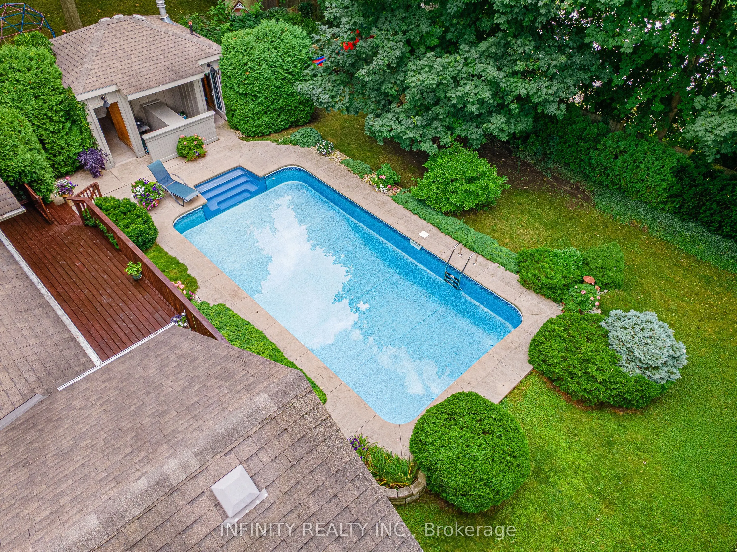 251 Hunt Club Drive