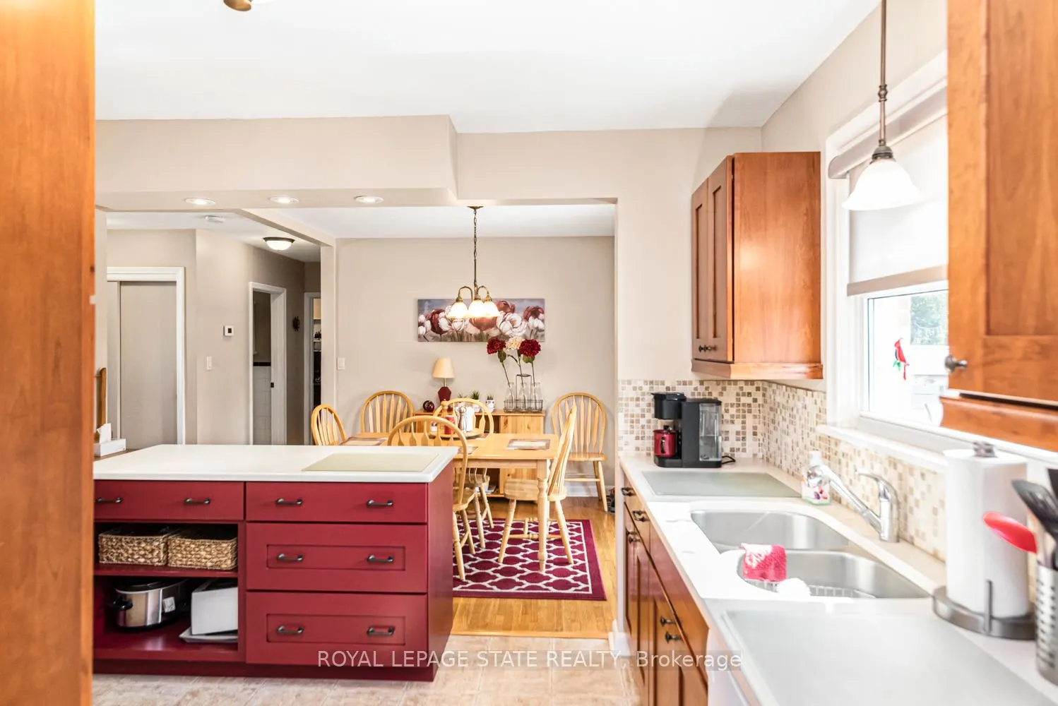 321 East 15th Street