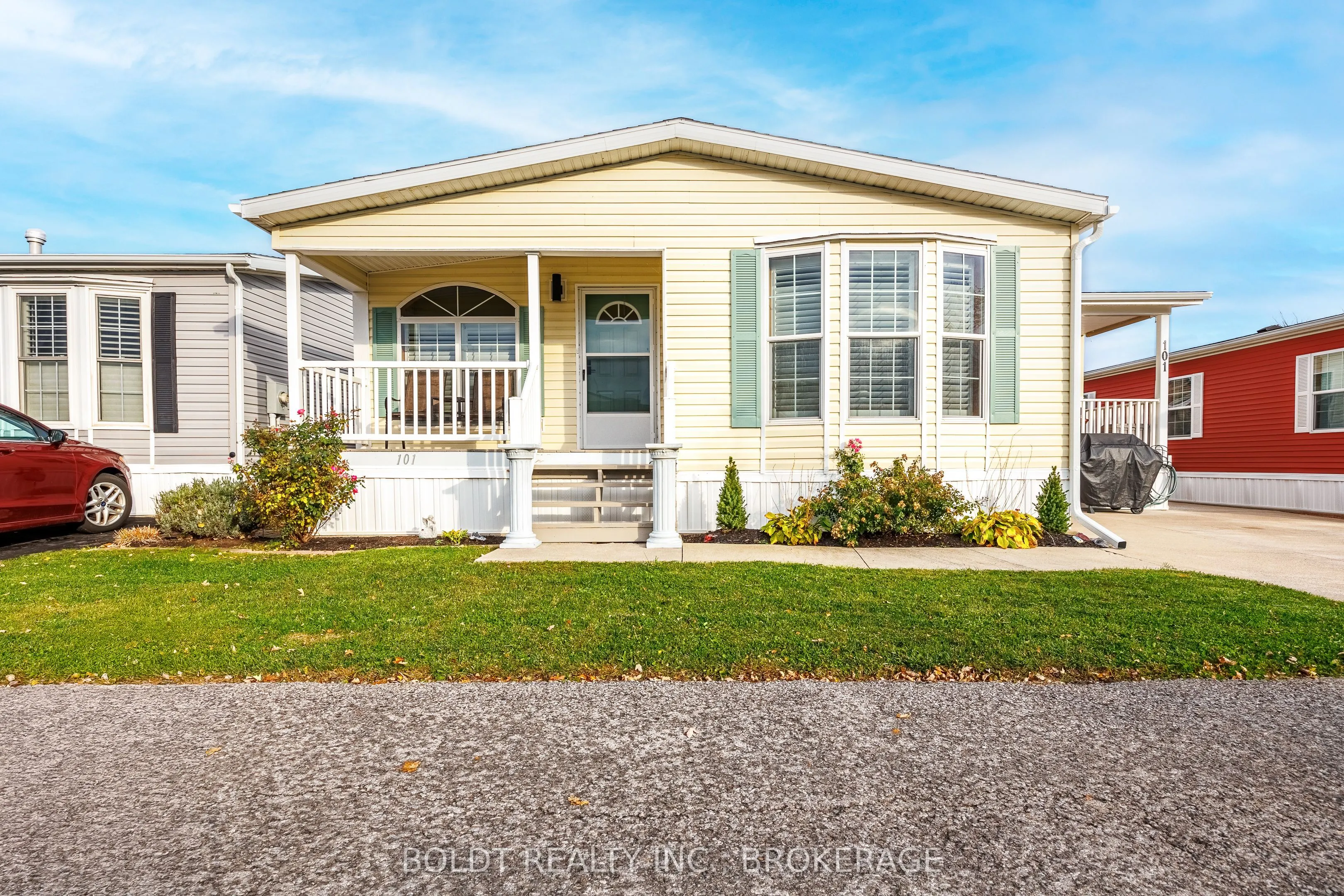 3033 Townline Road, #101