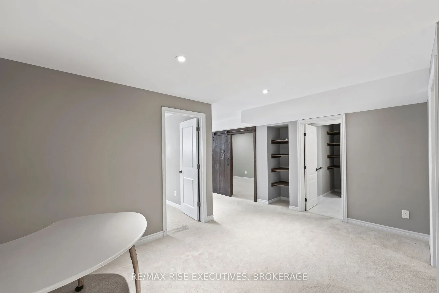 648 Halloway Drive