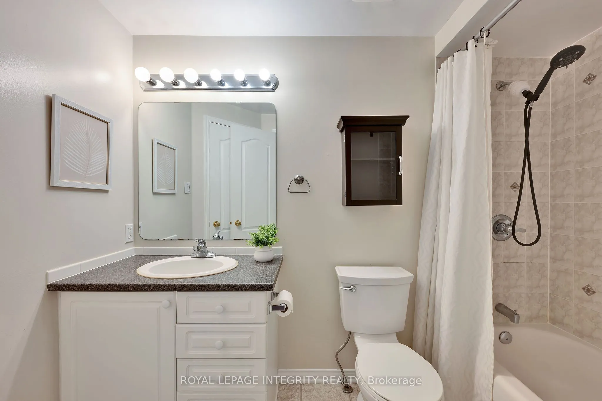 10 Daybreak Street, #B