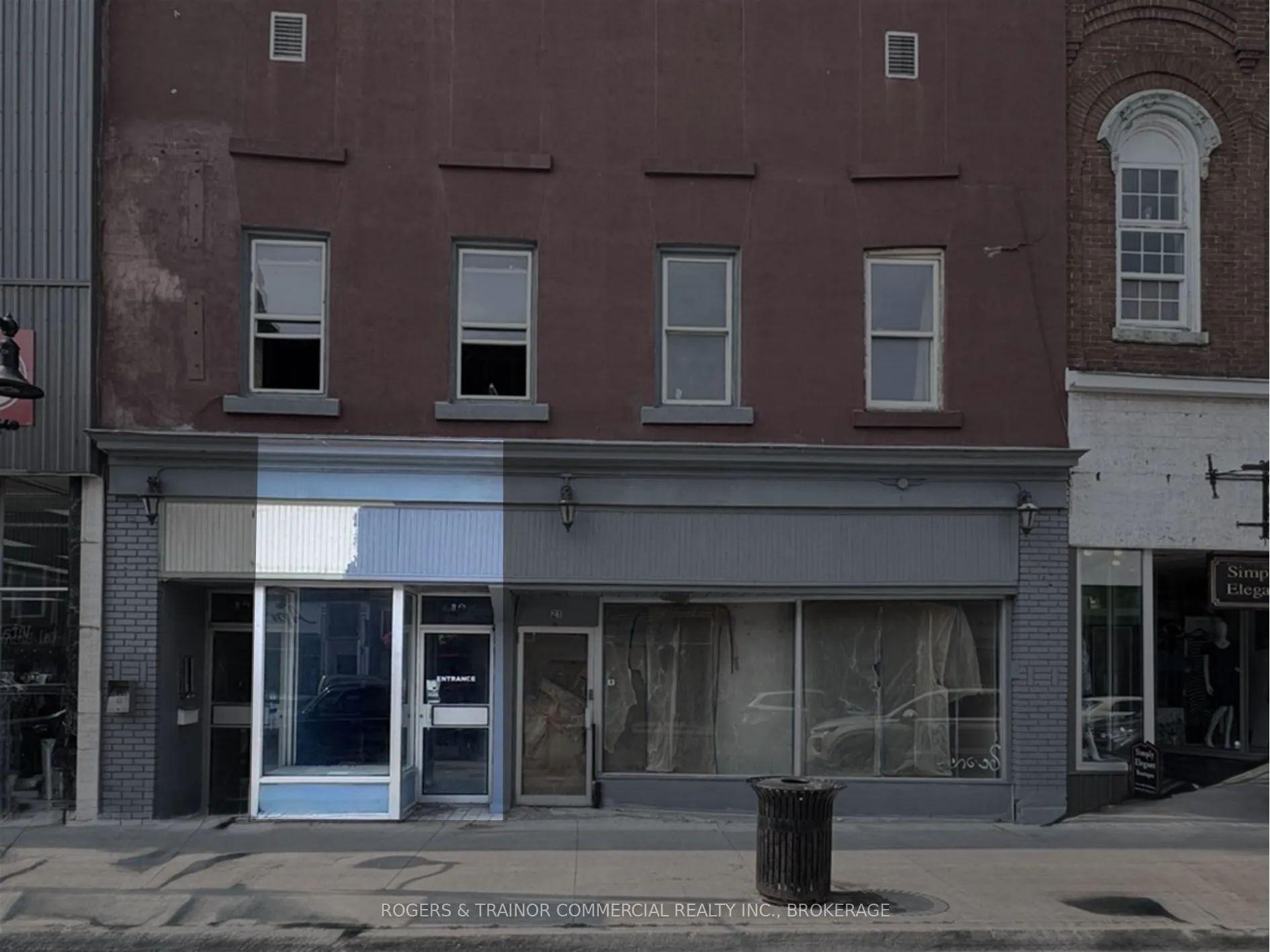 19 Dundas Street E
