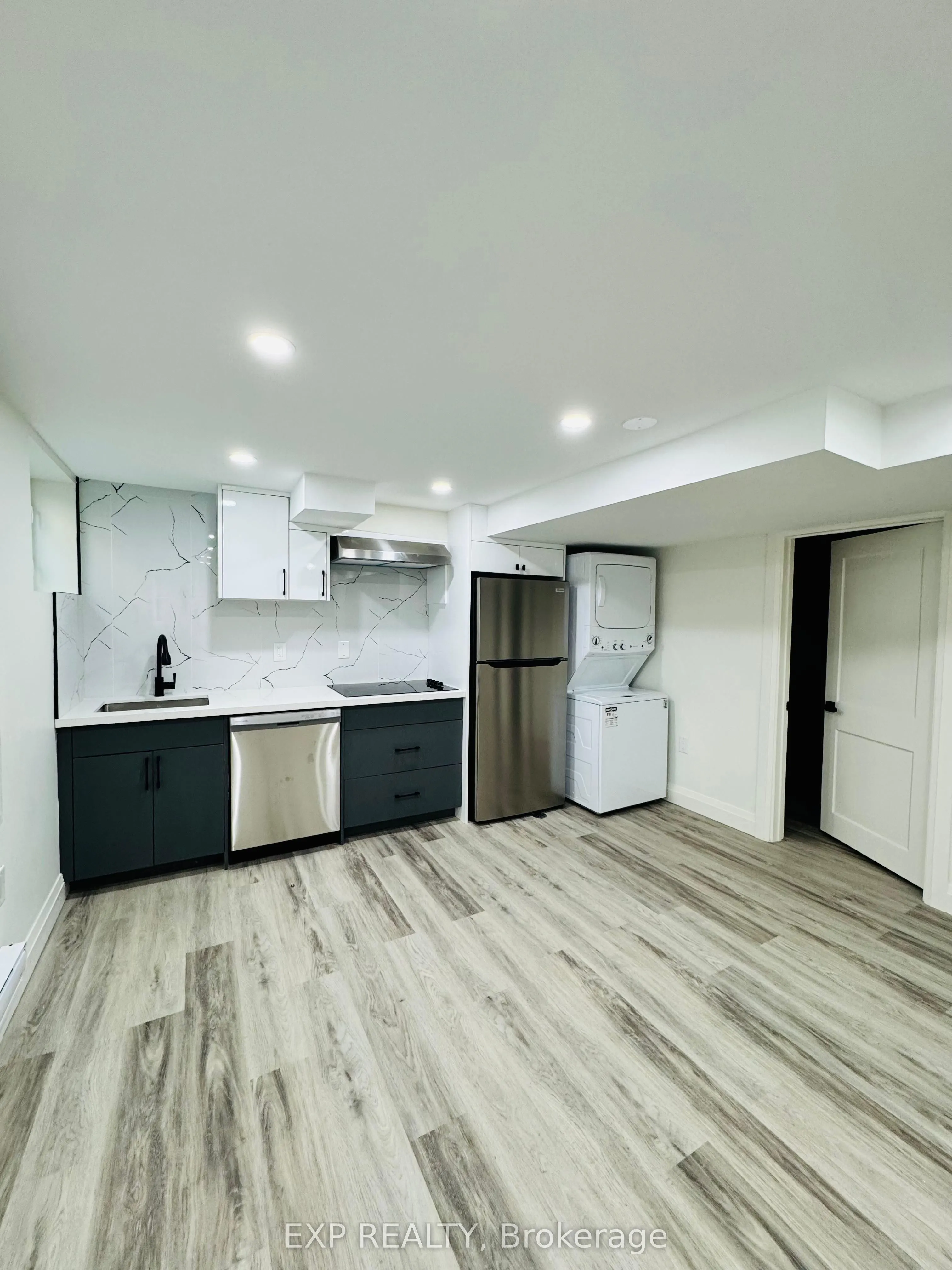 3- 6 CRAIG Drive