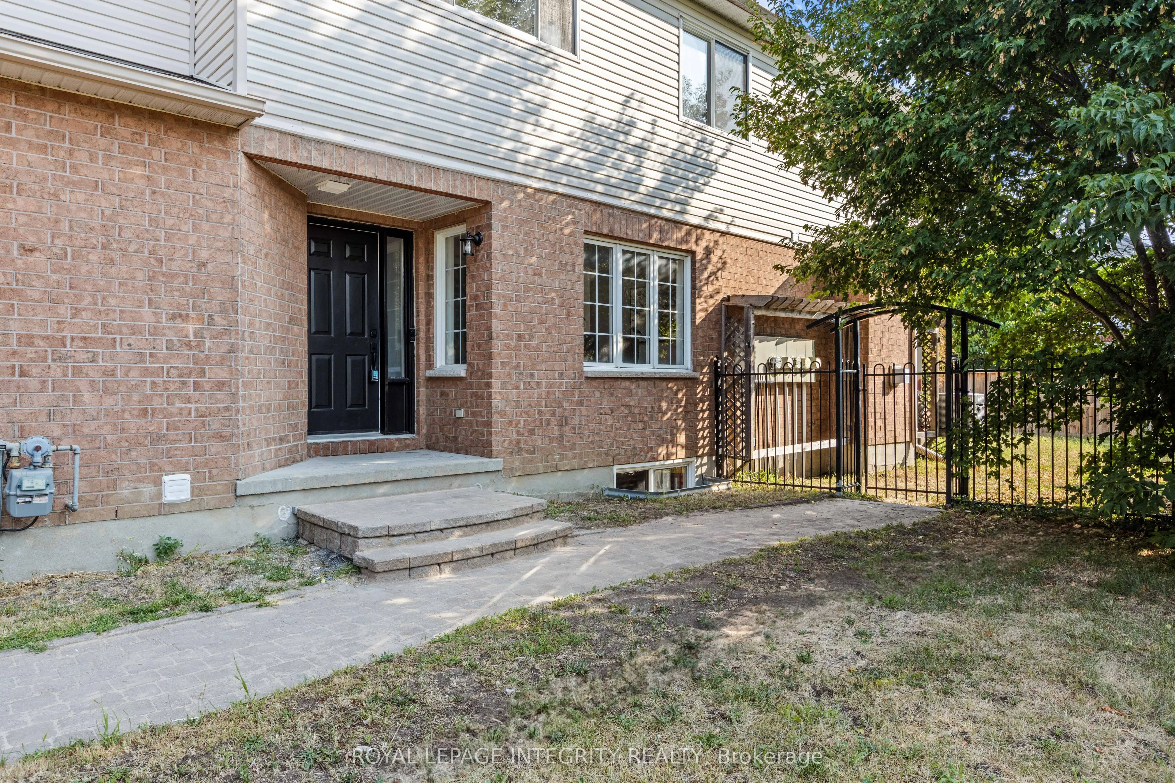 94 Inverkip Avenue