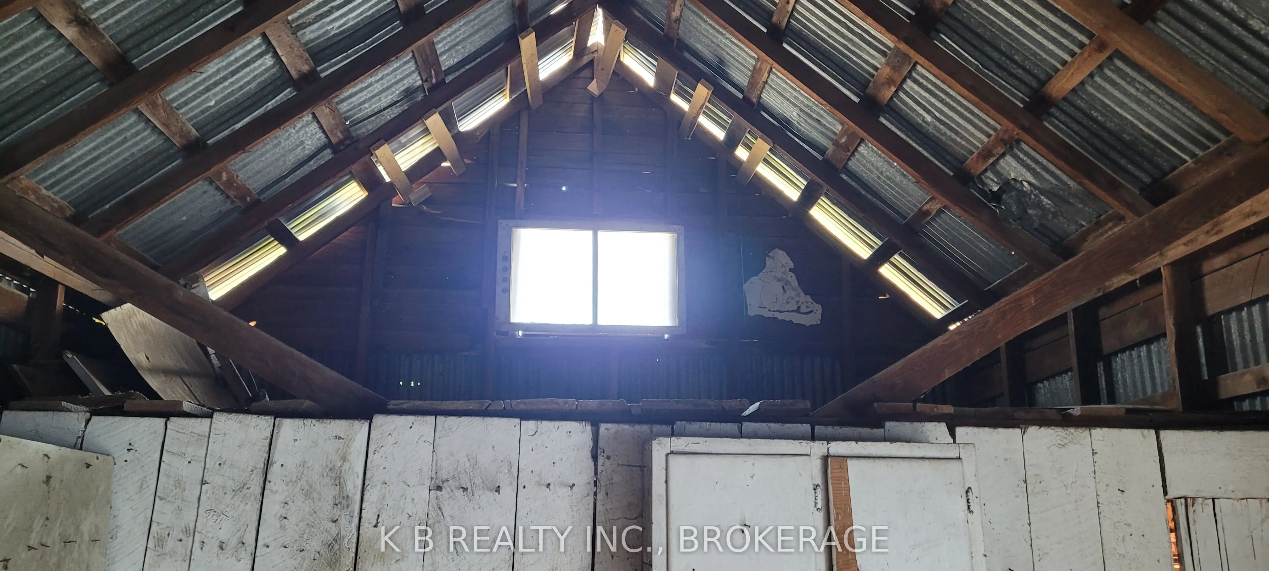 229 Gore Street E
