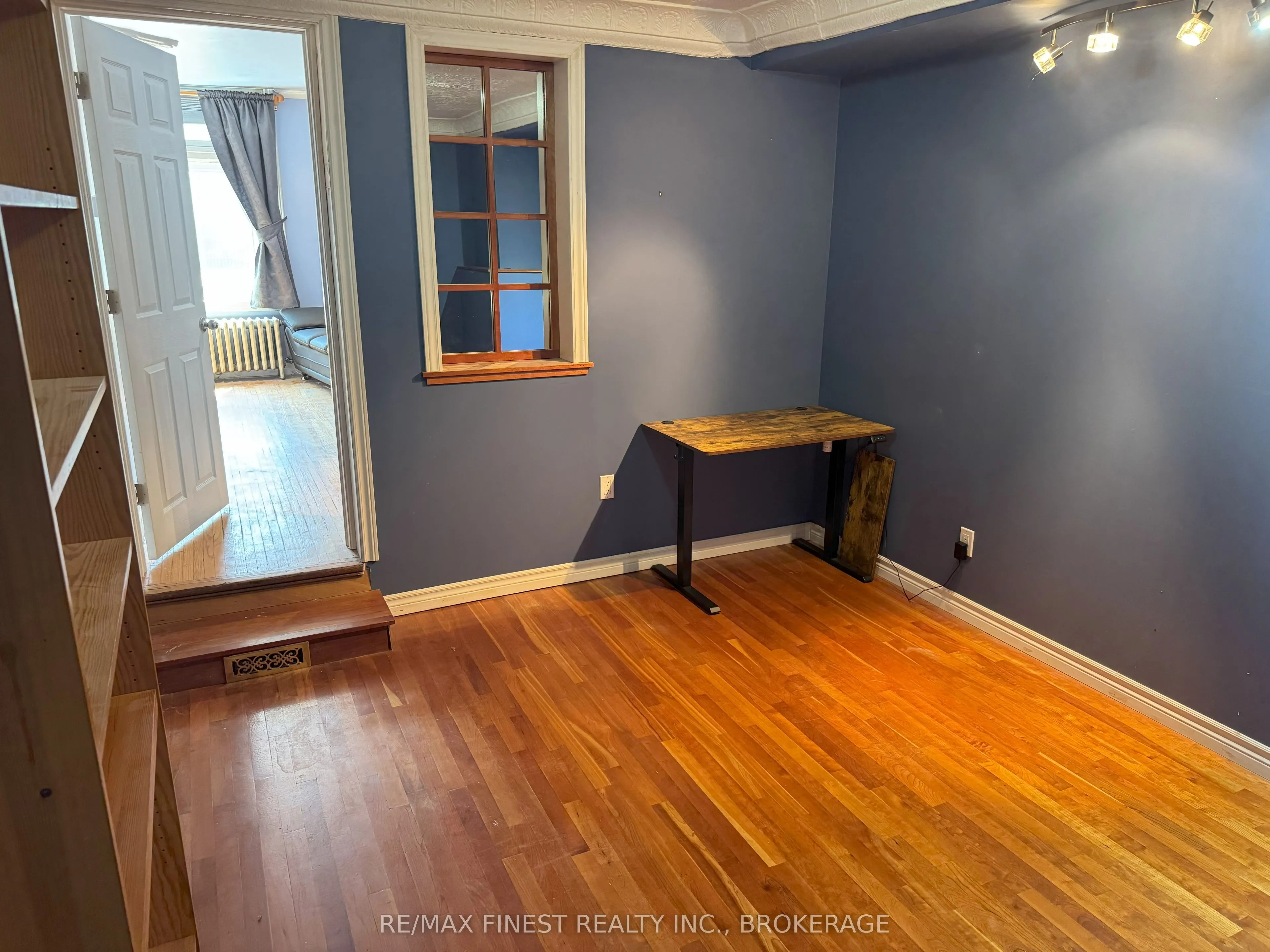 202 King Street E