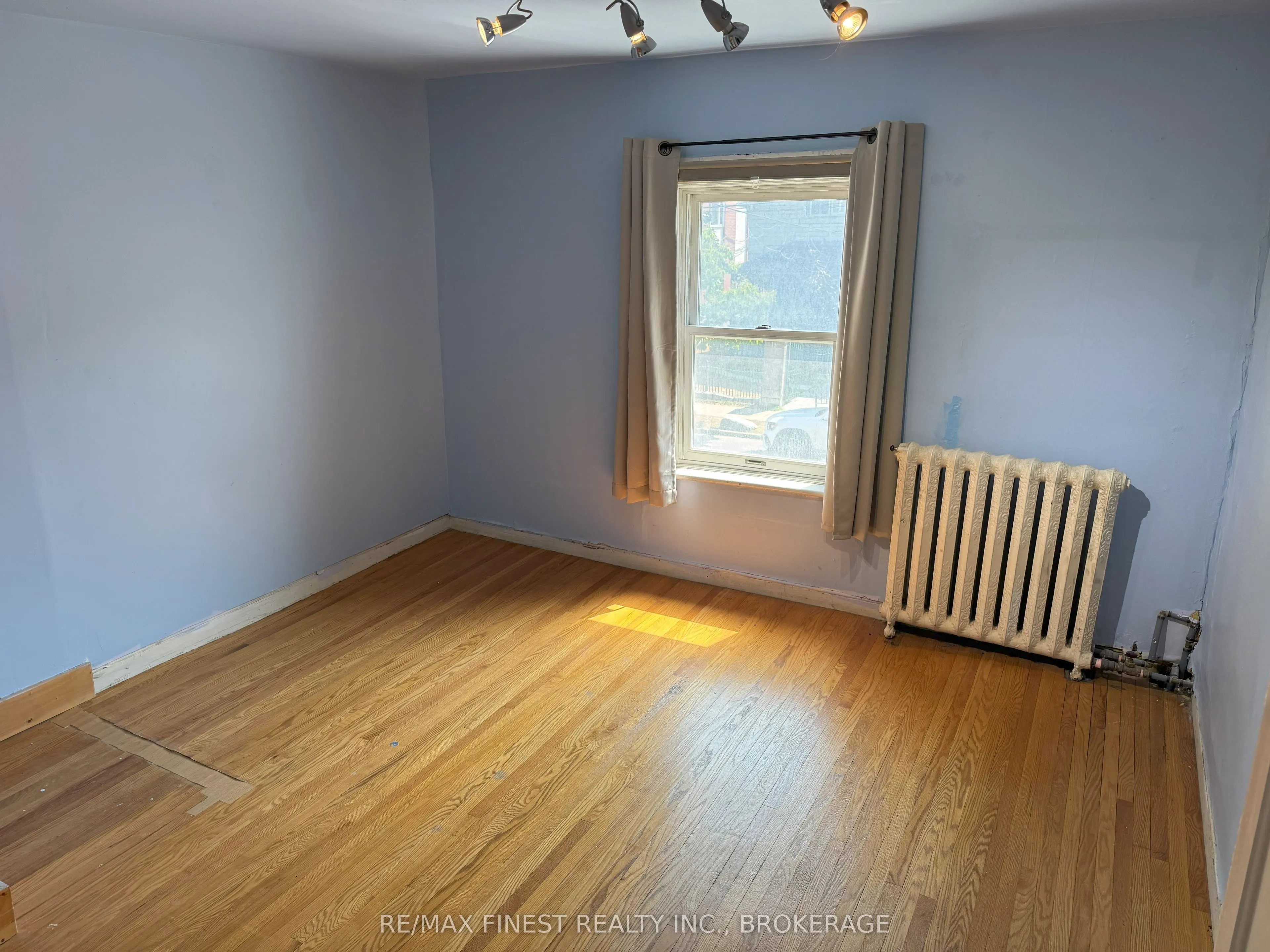 202 King Street E
