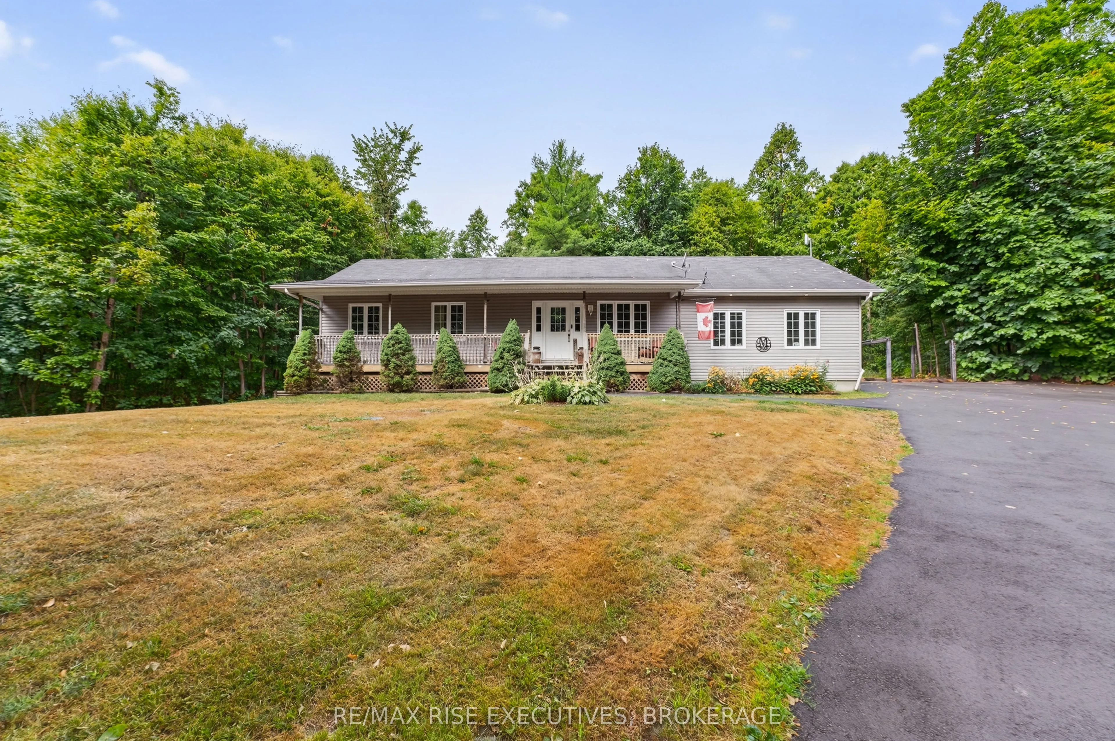 4623 Lower Round Lake Road