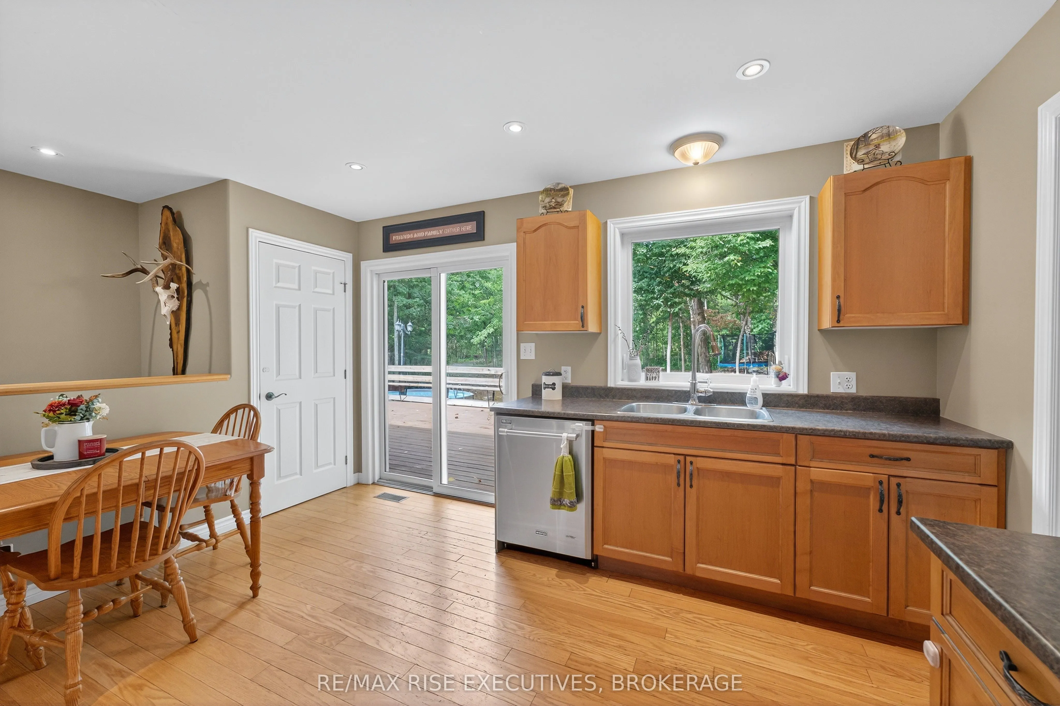 4623 Lower Round Lake Road