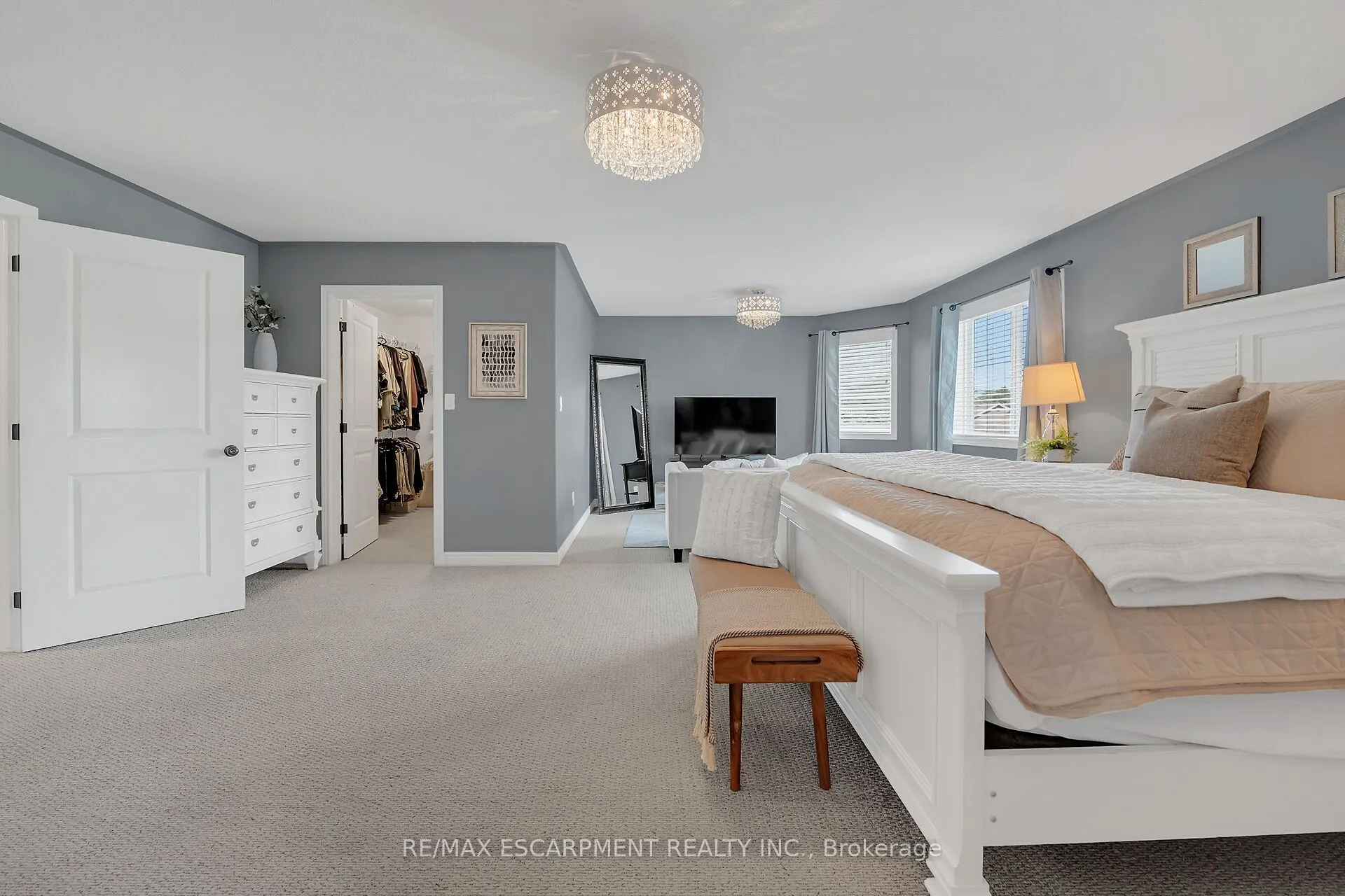 47 Southwood Crescent