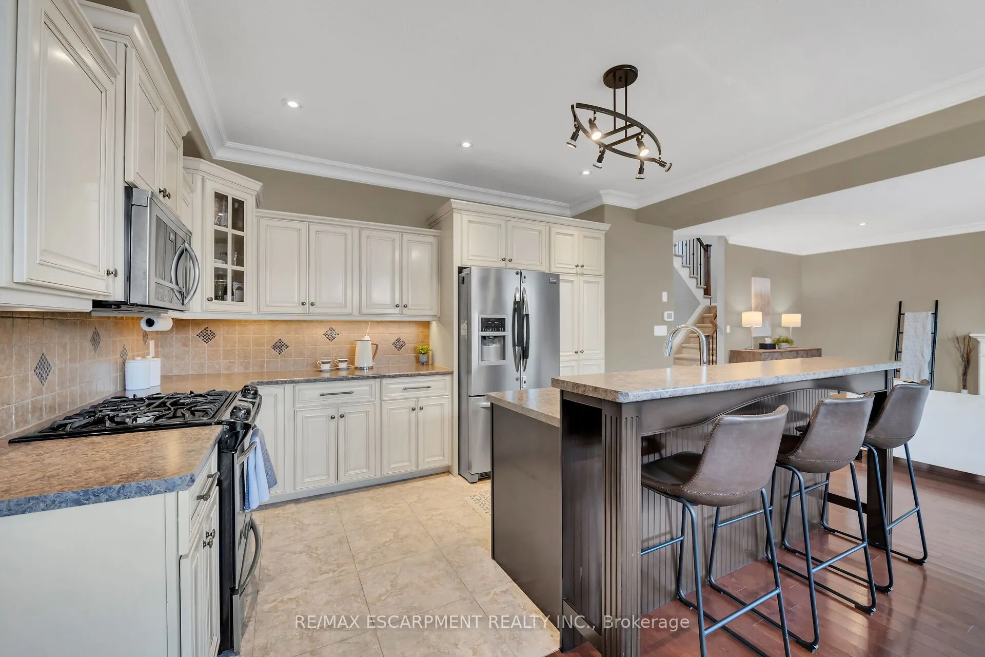 47 Southwood Crescent