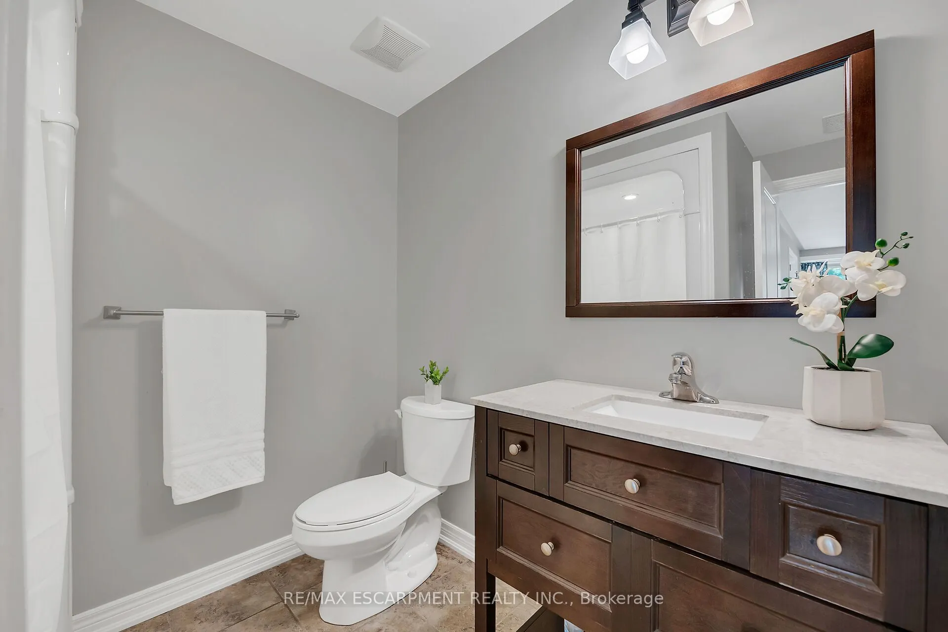 47 Southwood Crescent