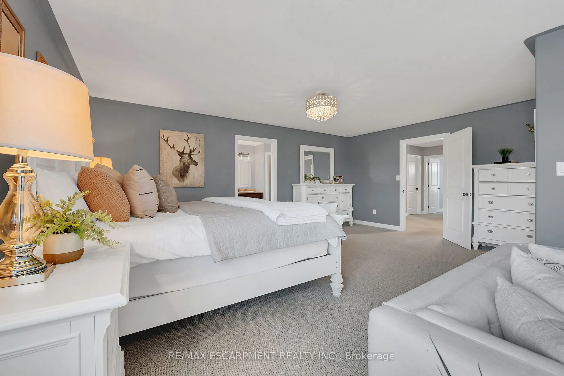 47 Southwood Crescent