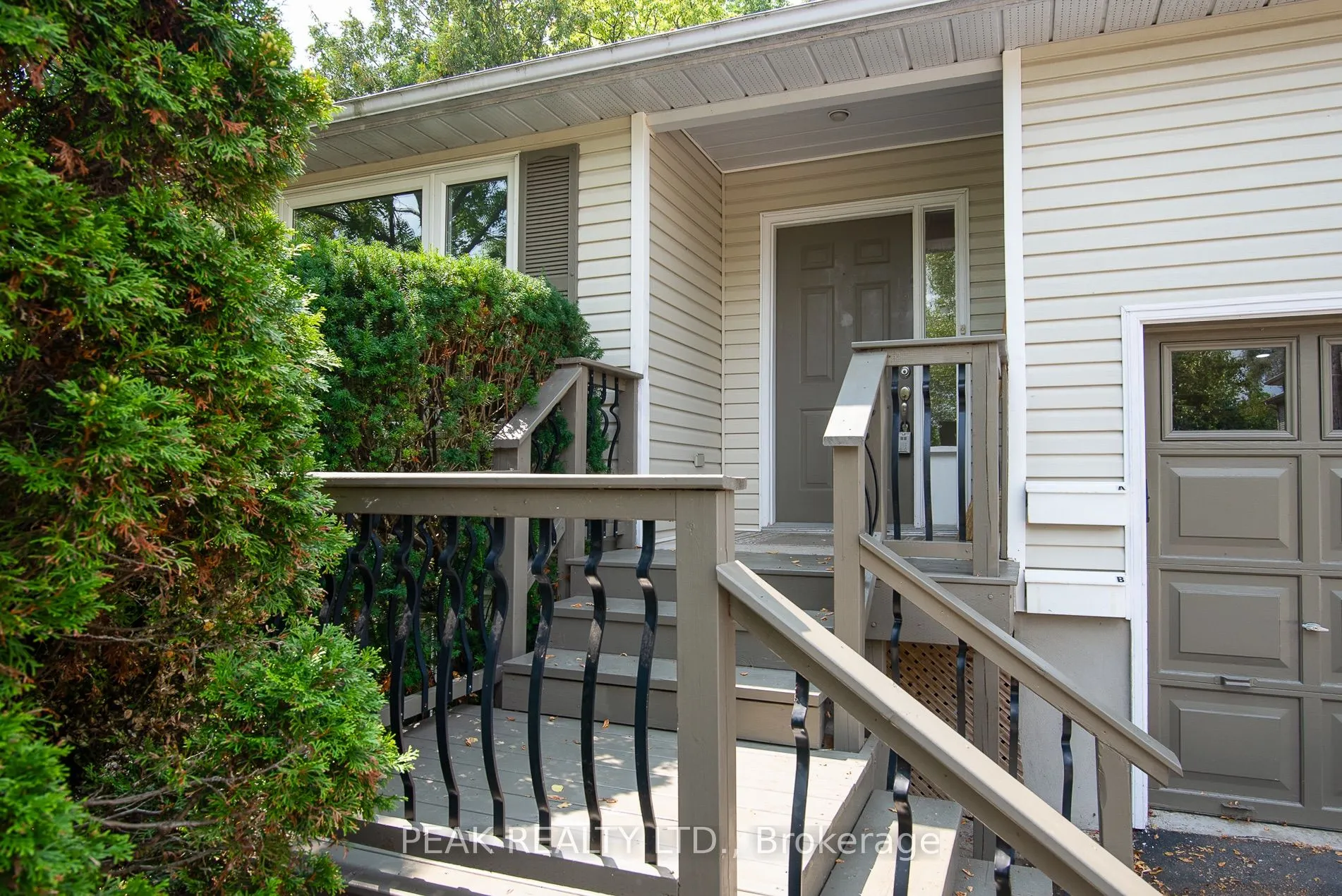 9 Macville Avenue