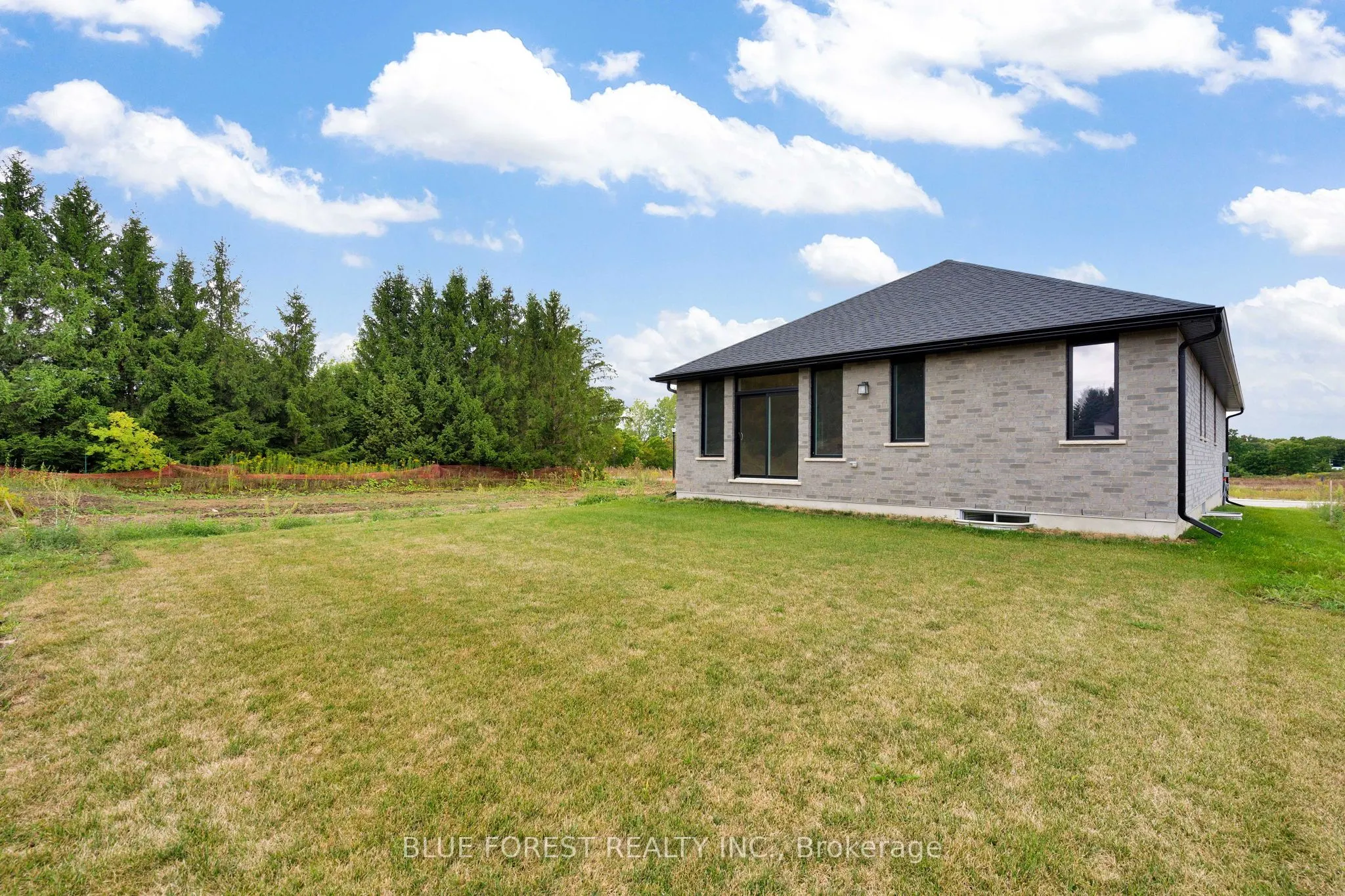 147 SHIRLEY Street