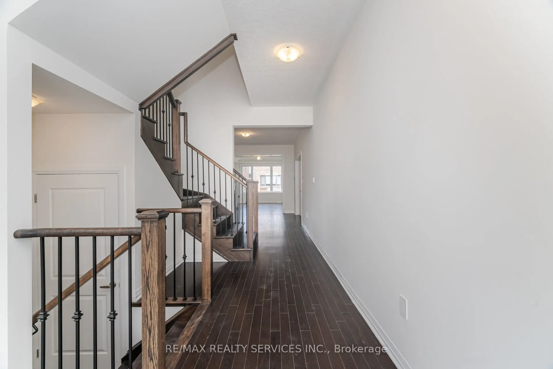 66 Prince Philip Boulevard