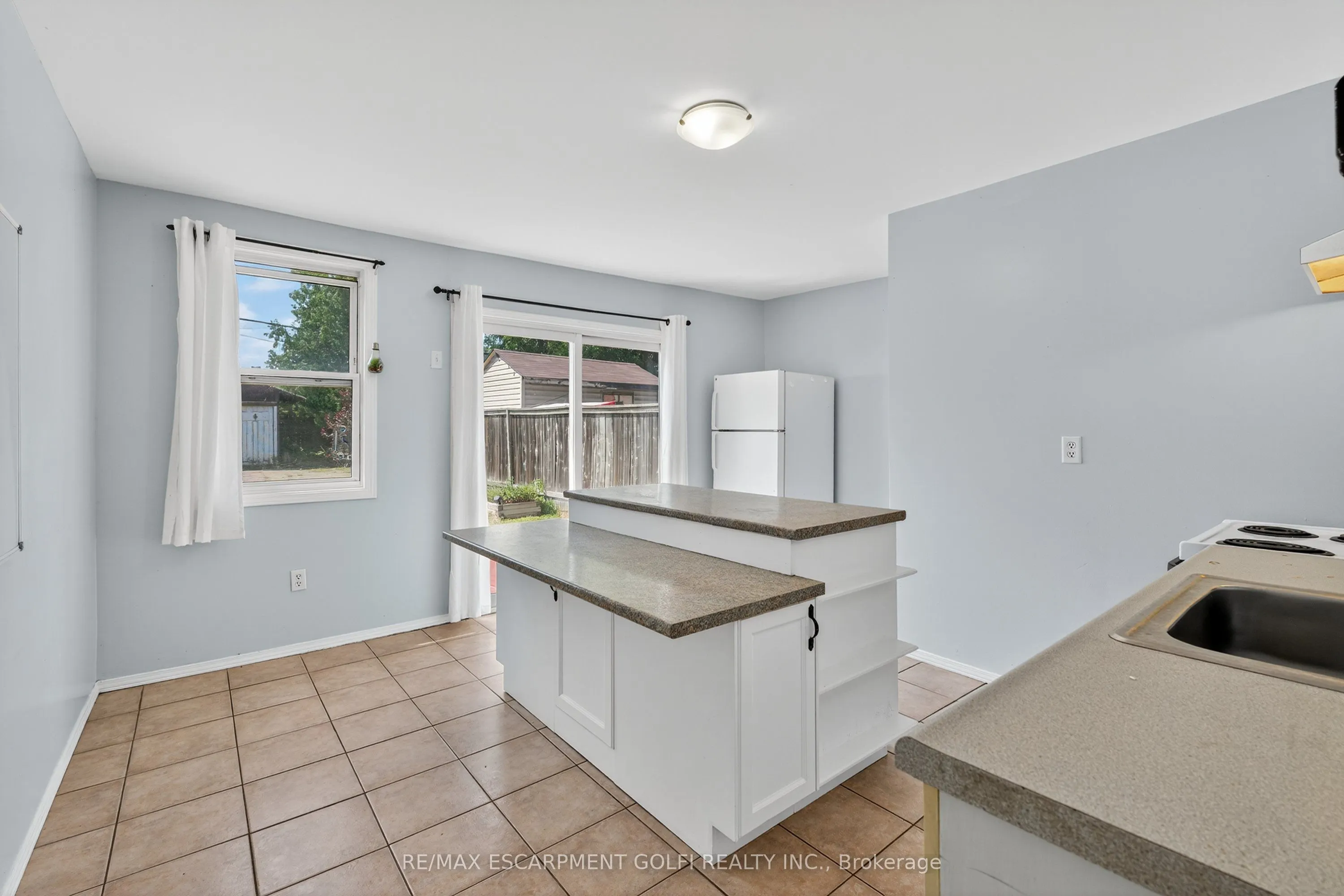 111 Hillyard Street