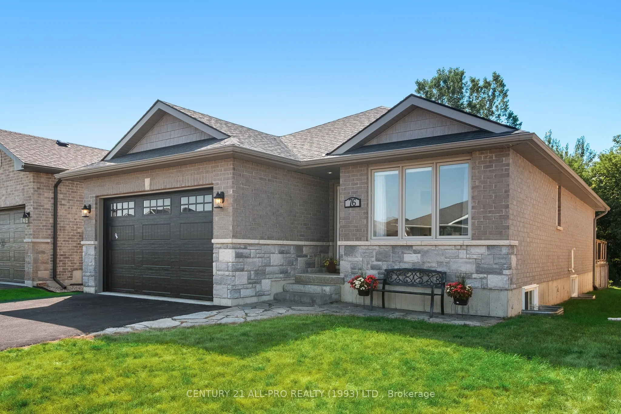 76 Royal Gala Drive