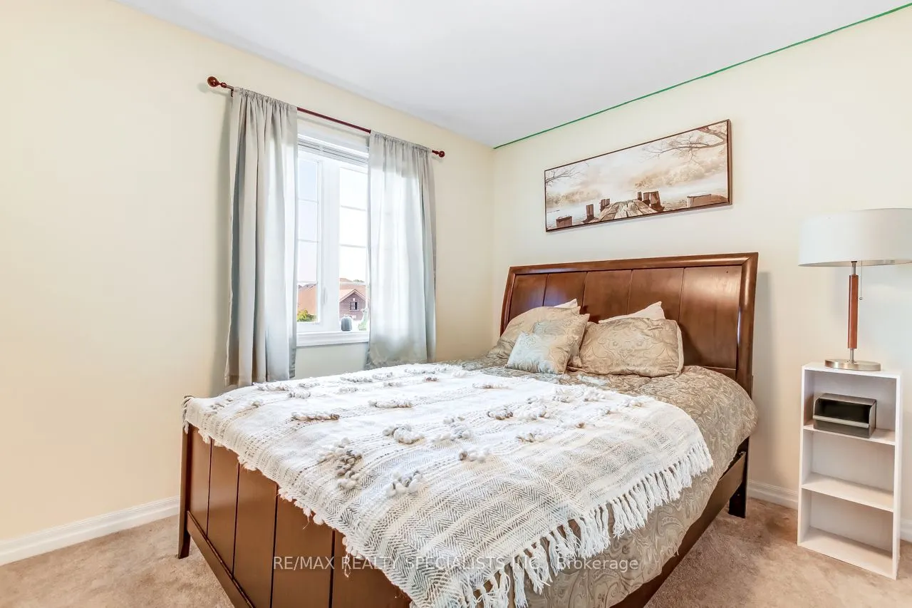 10 Birchall Lane
