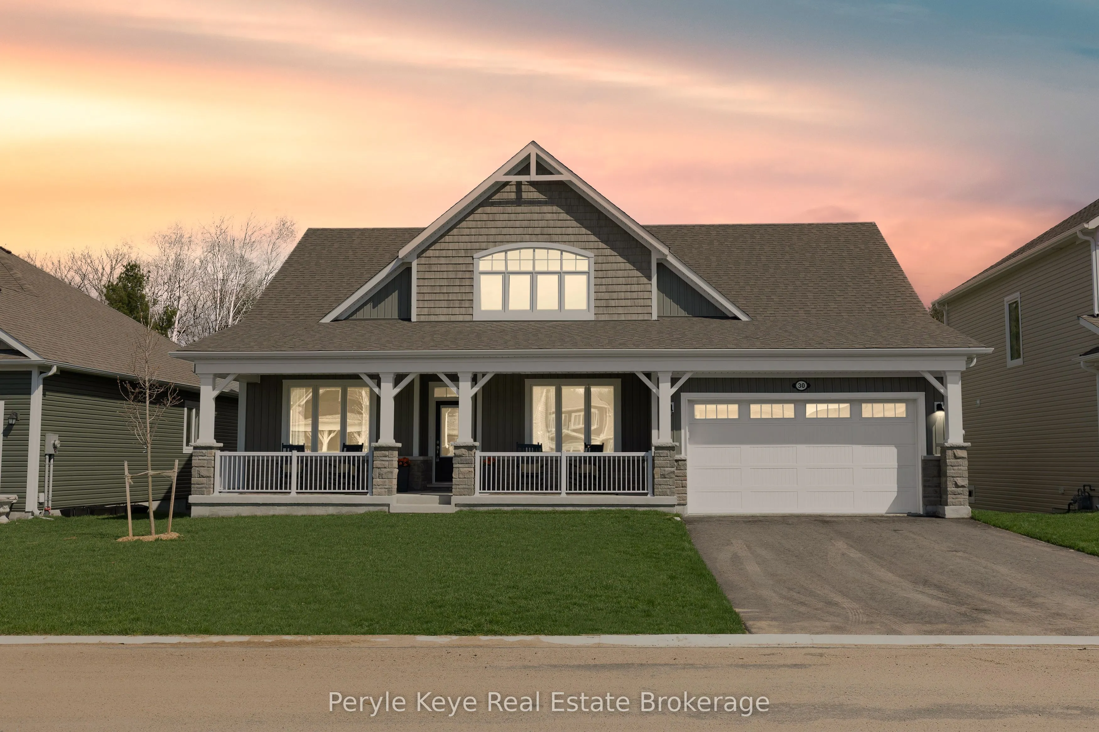 30 Dyer Crescent