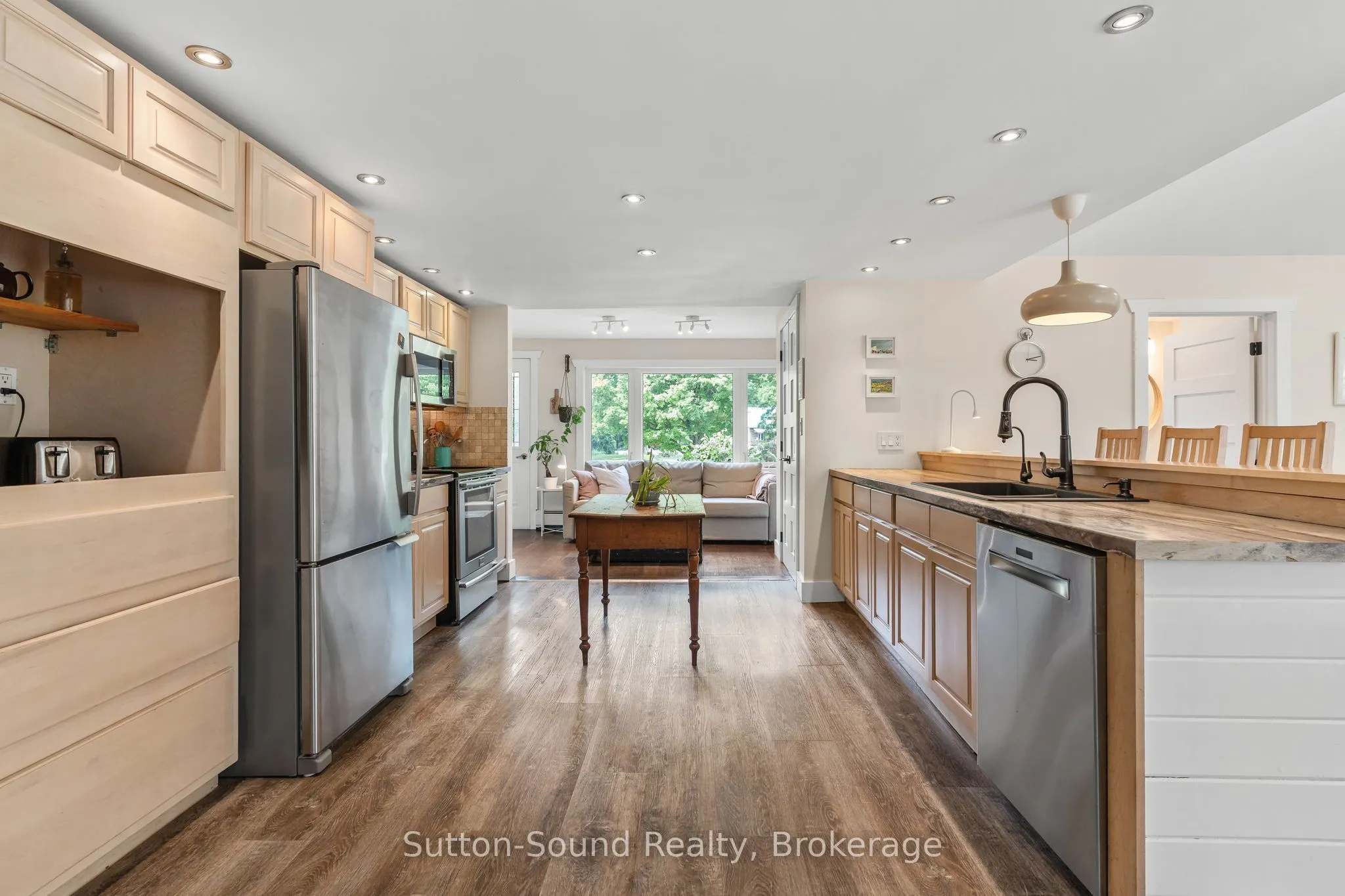 87 Meadowland Road