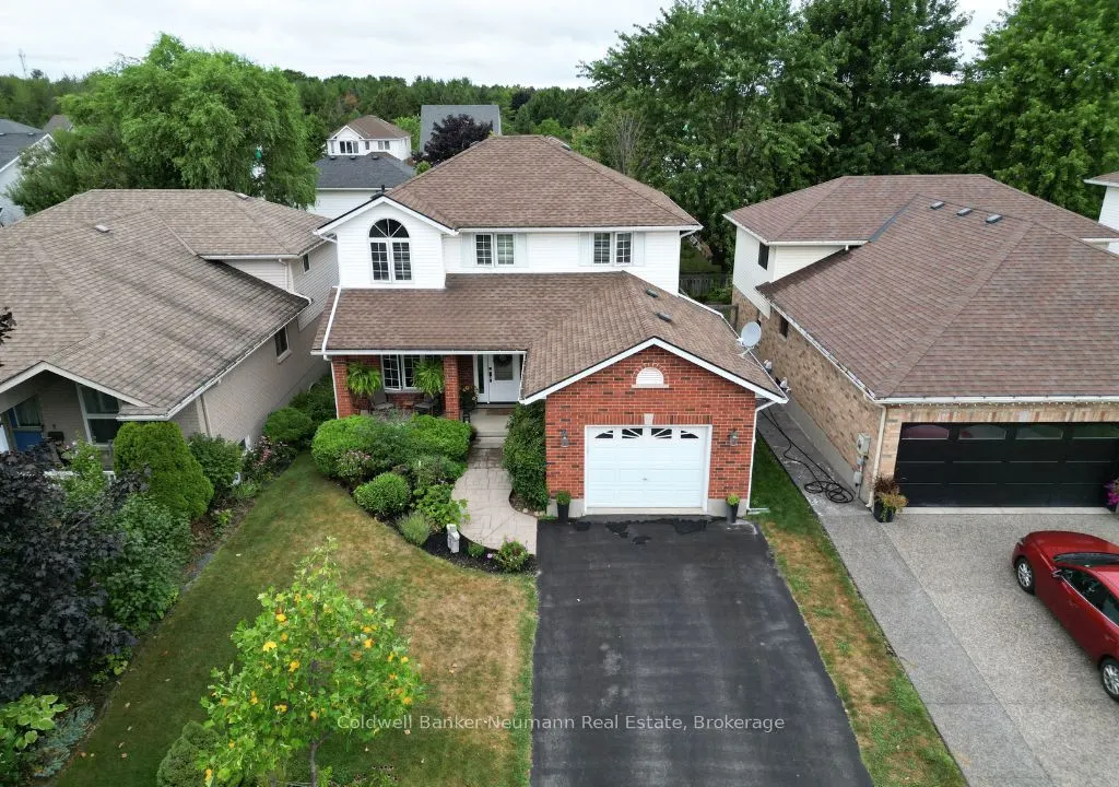 56 Hayward Crescent