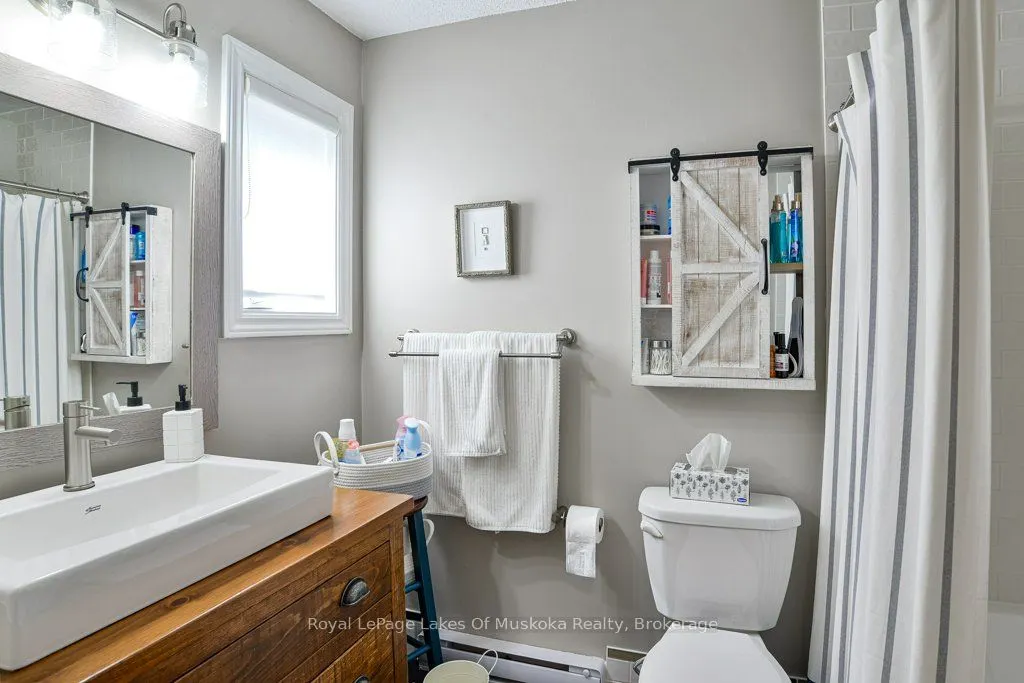 87 Southbank Drive, #3