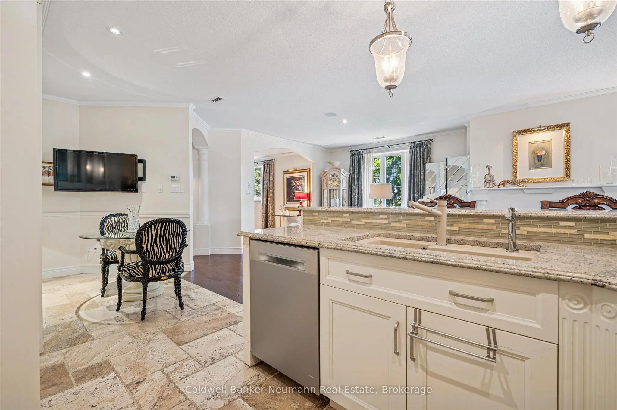 255 Summerfield Drive #20