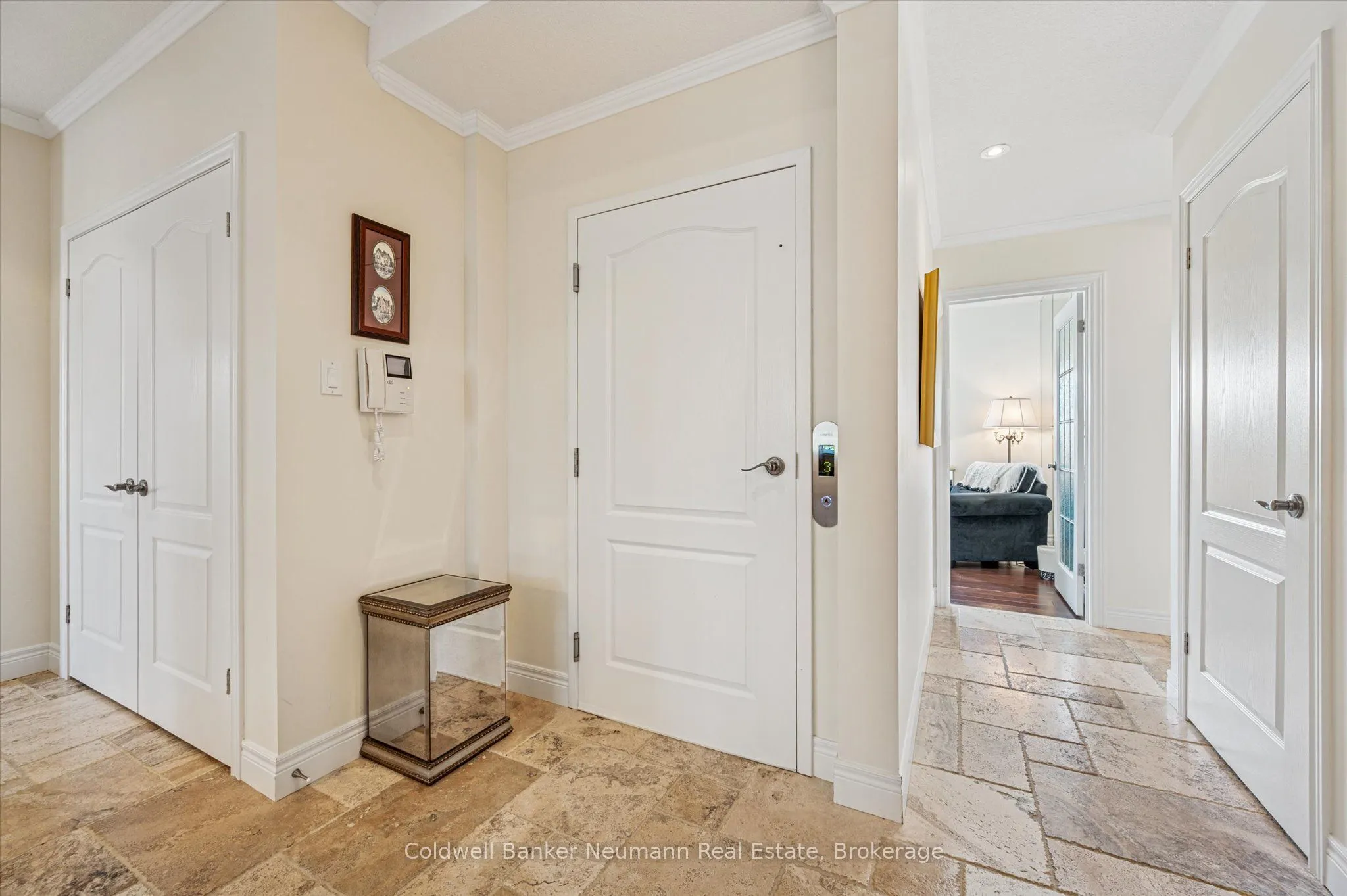 255 Summerfield Drive #20