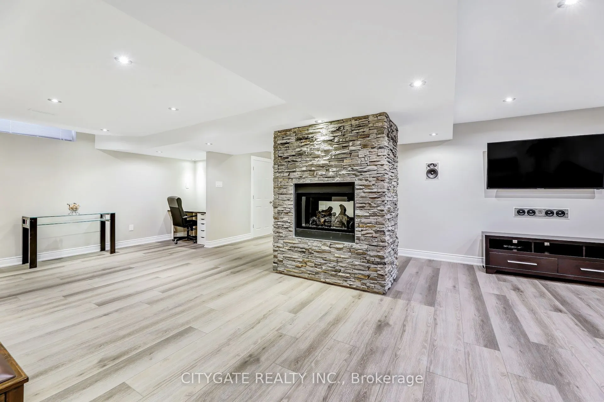 24 Simpson Avenue