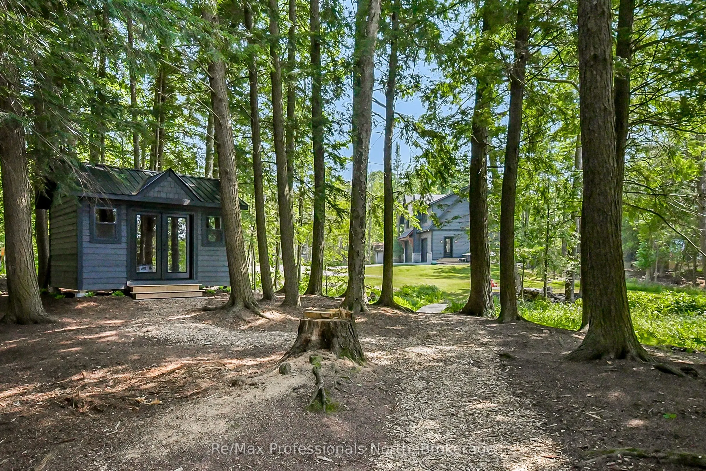 1054 Brydons Bay Road