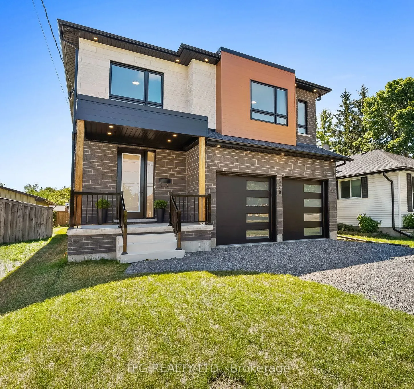 678 Otonabee Drive