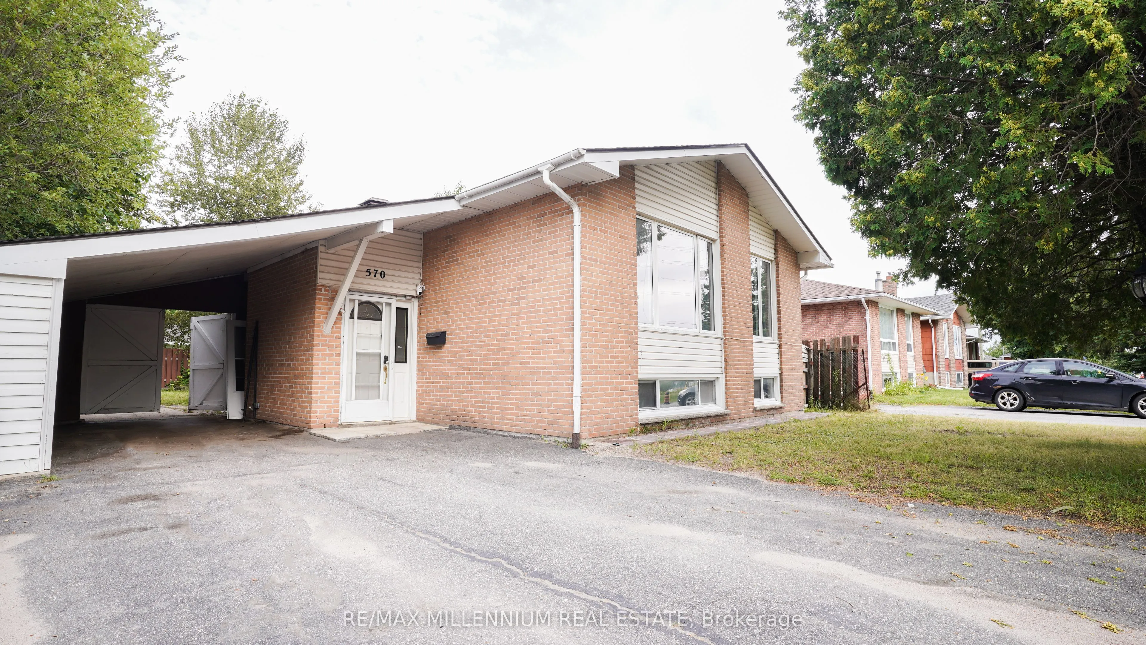 570 Wallace Road