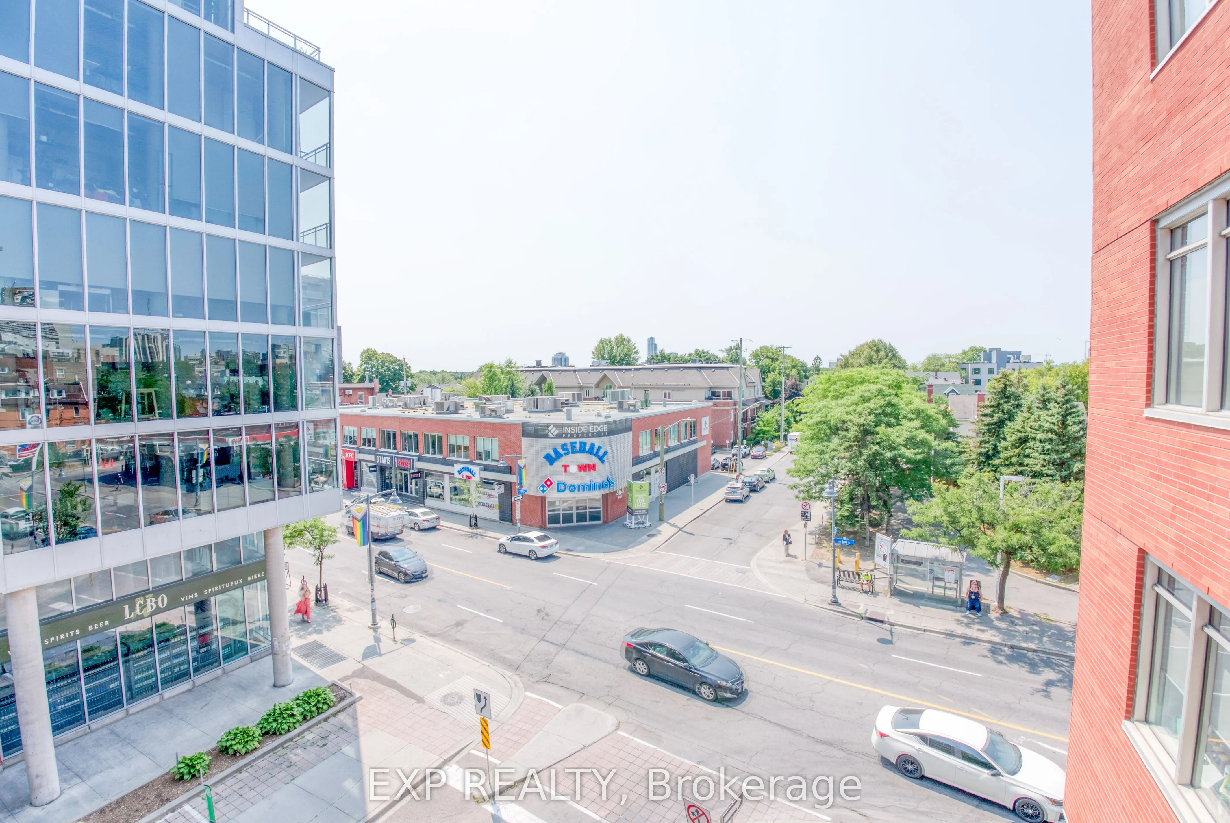 354 Gladstone Avenue, #321
