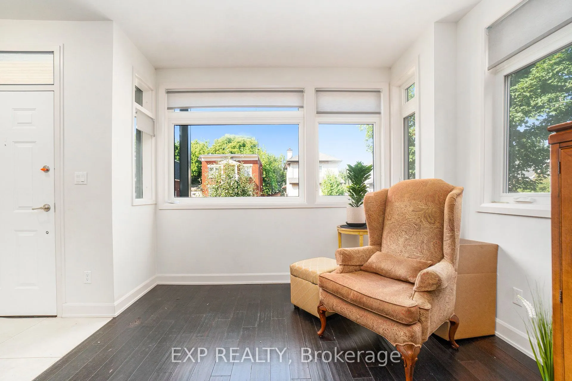 129 Smirle Avenue, #2