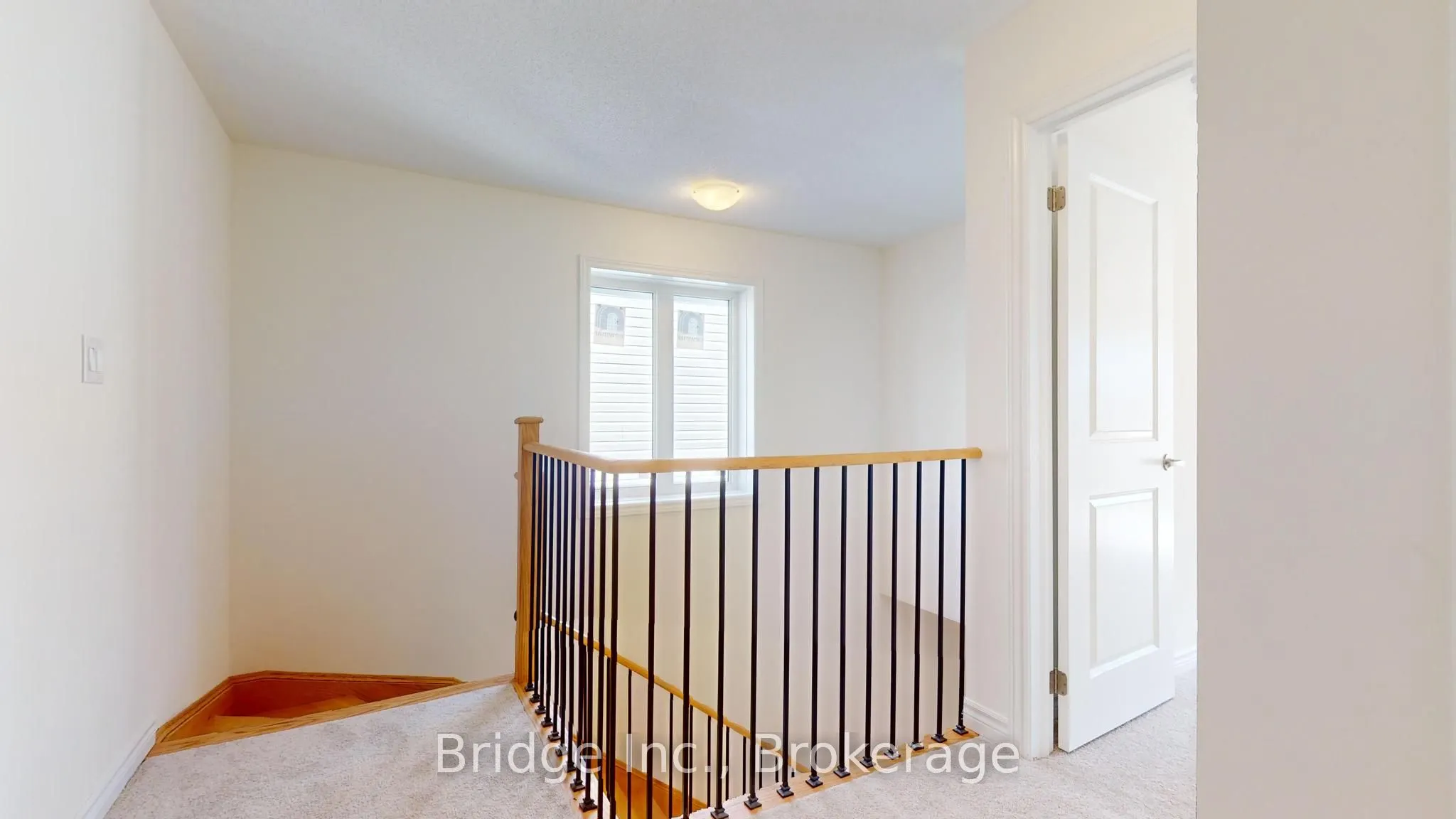 12 Hillcroft Way