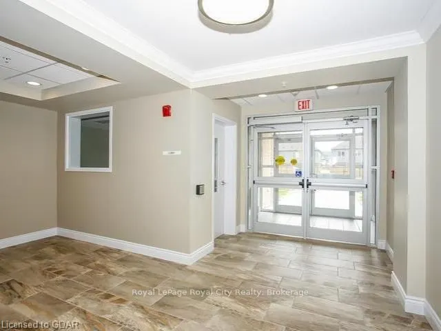 2 Colonial Drive, #207