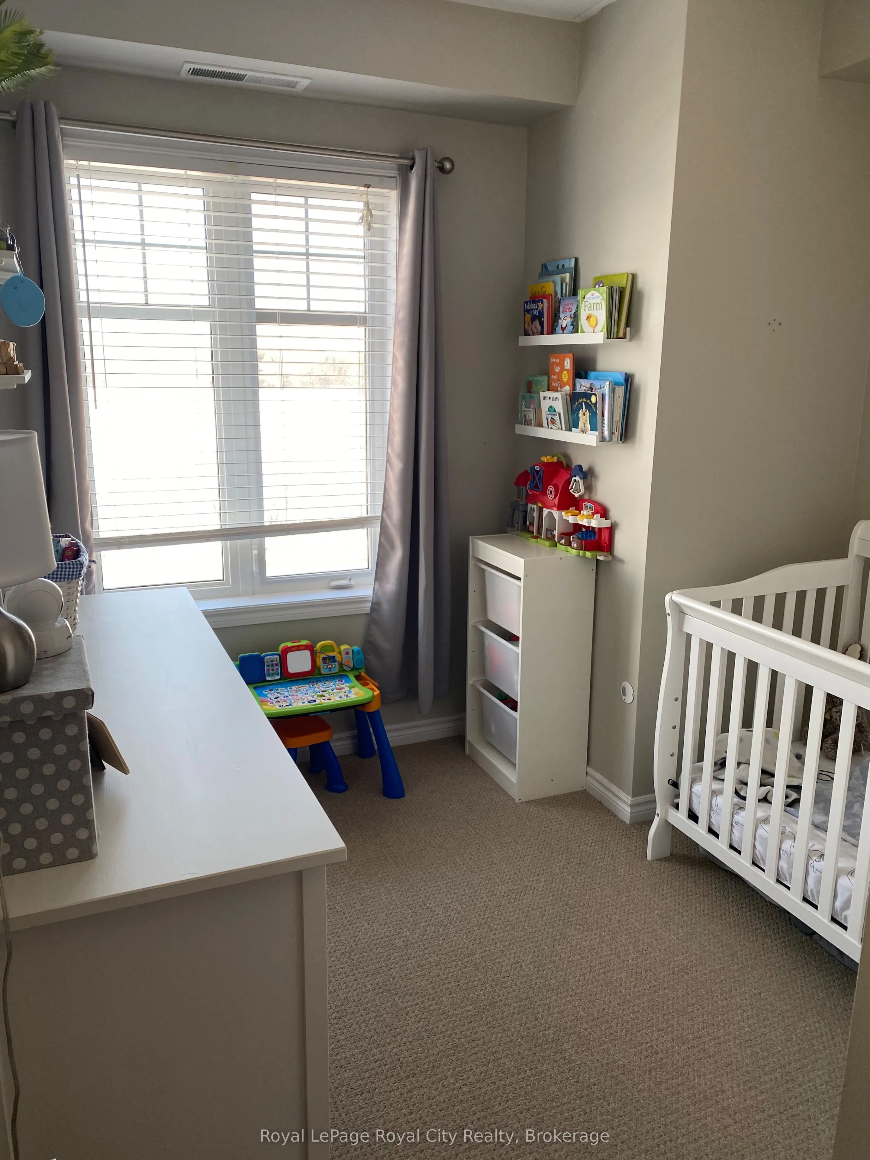 2 Colonial Drive, #207
