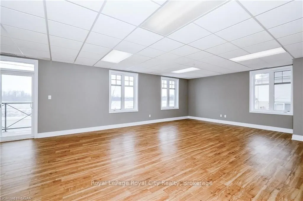 2 Colonial Drive, #207