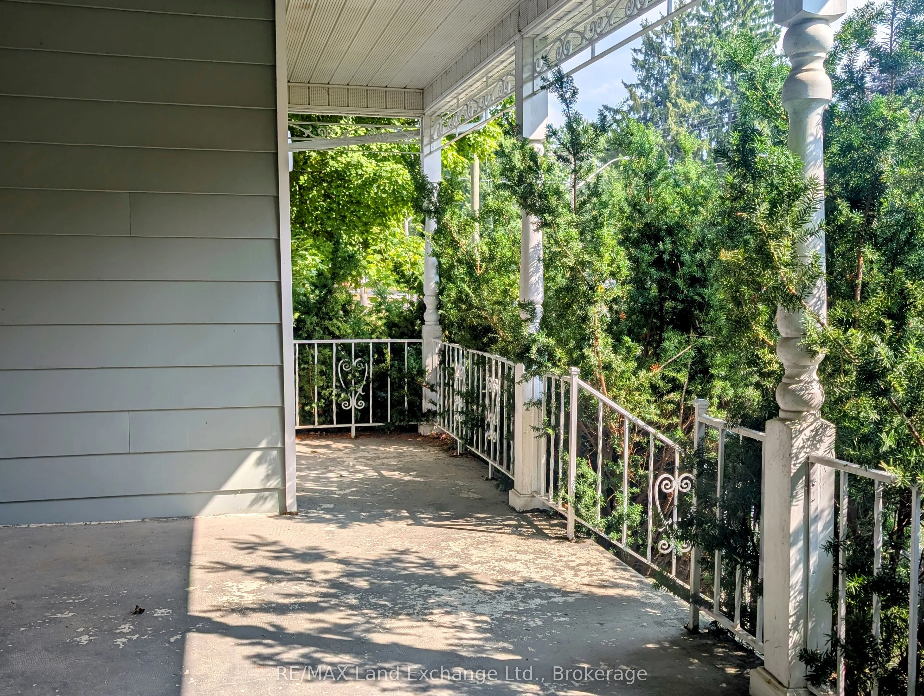 431 Coombs Street